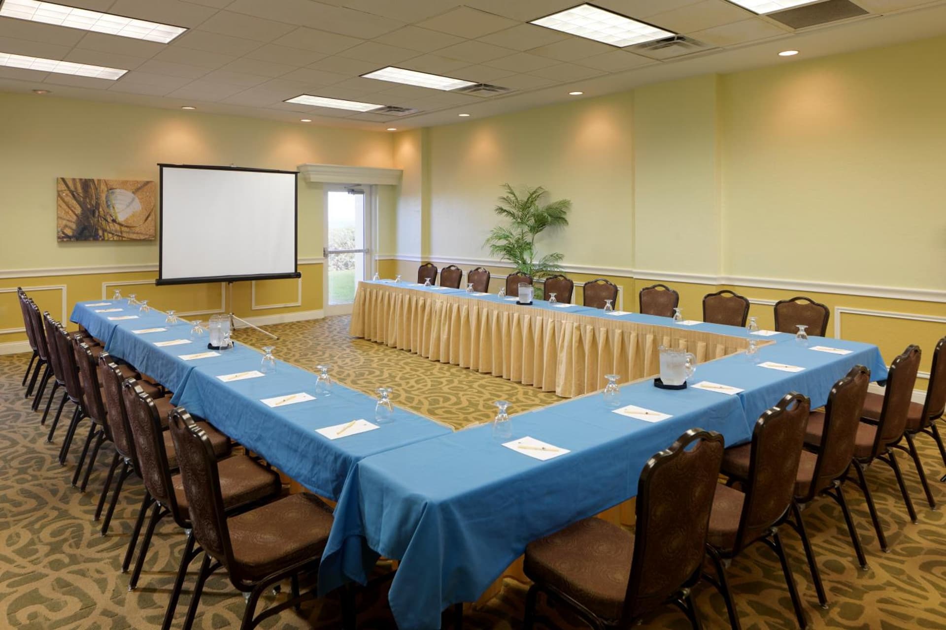 DoubleTree Suites by Hilton Melbourne Beach Oceanfront gallery photo in Melbourne, FL — image 123