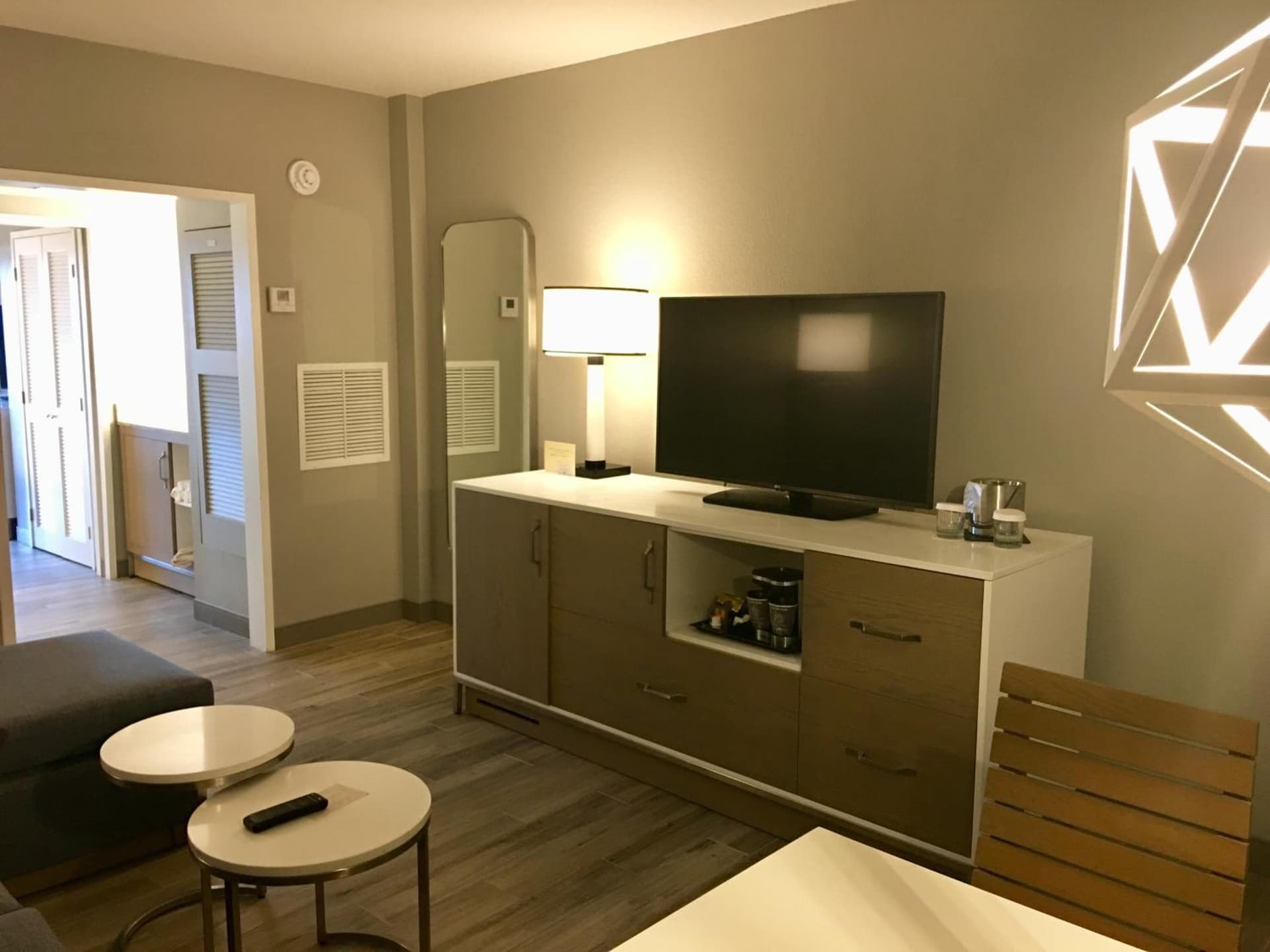 DoubleTree Suites by Hilton Melbourne Beach Oceanfront gallery photo in Melbourne, FL — image 35