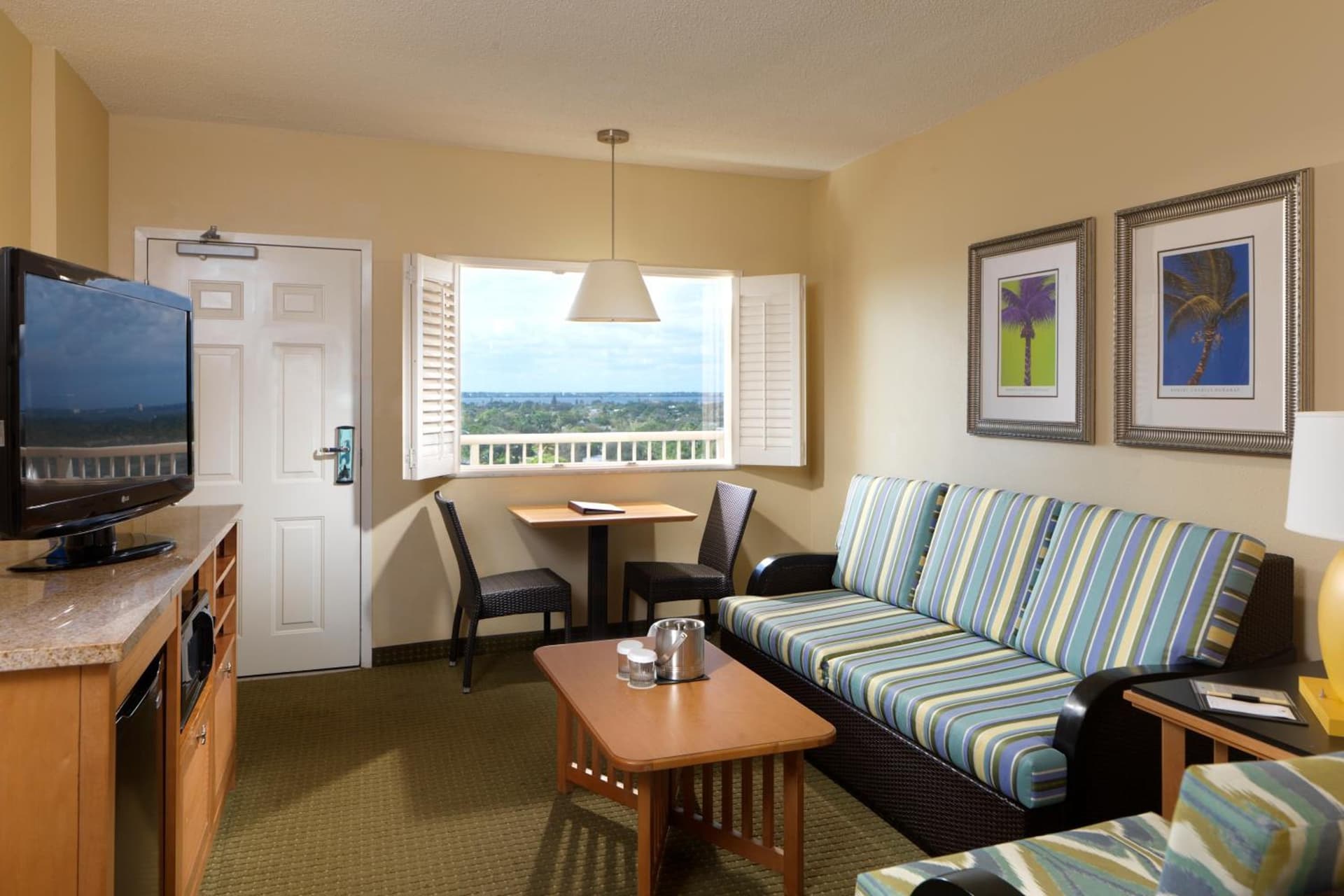 DoubleTree Suites by Hilton Melbourne Beach Oceanfront gallery photo in Melbourne, FL — image 20