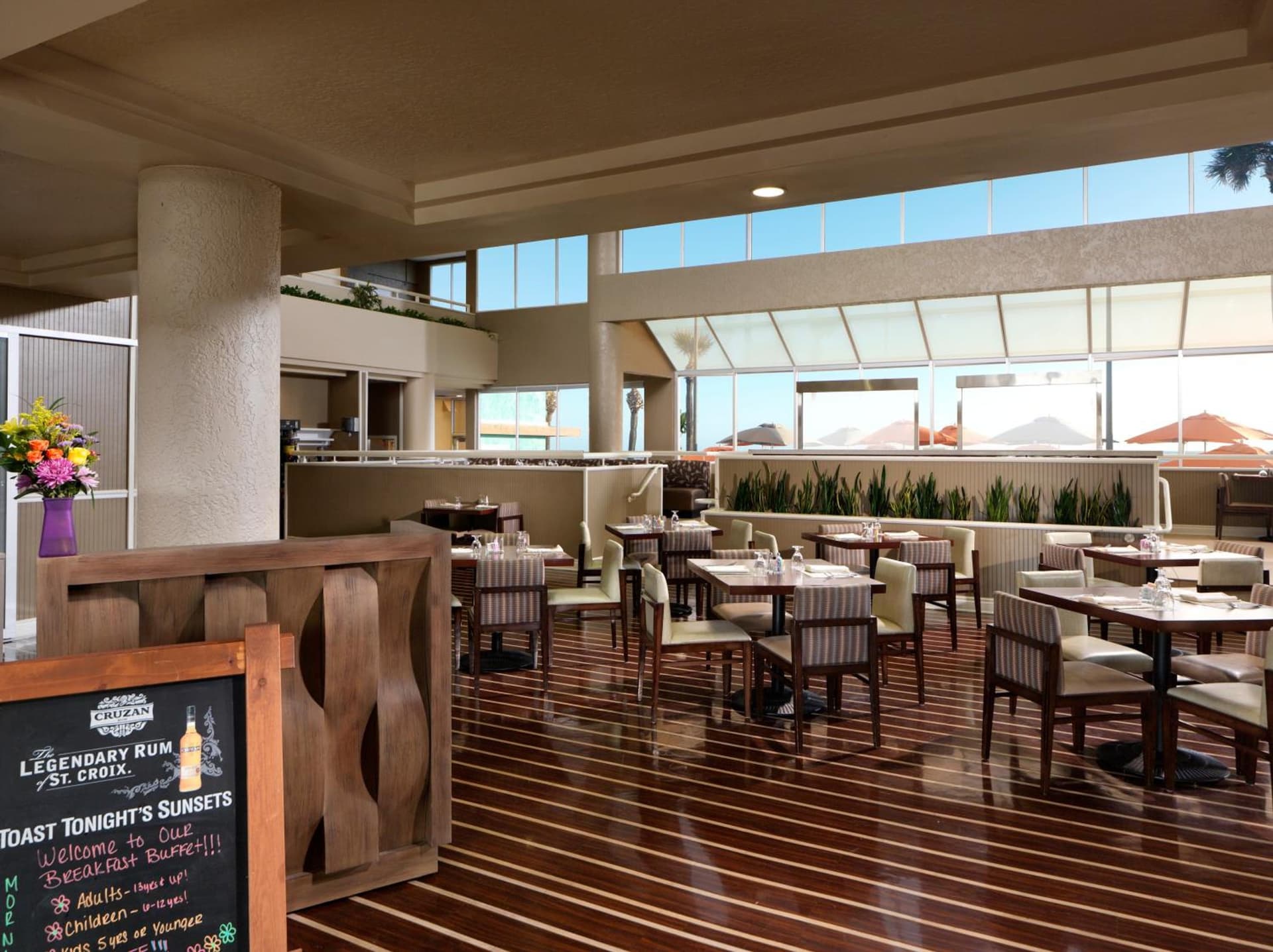 DoubleTree Suites by Hilton Melbourne Beach Oceanfront gallery photo in Melbourne, FL — image 115