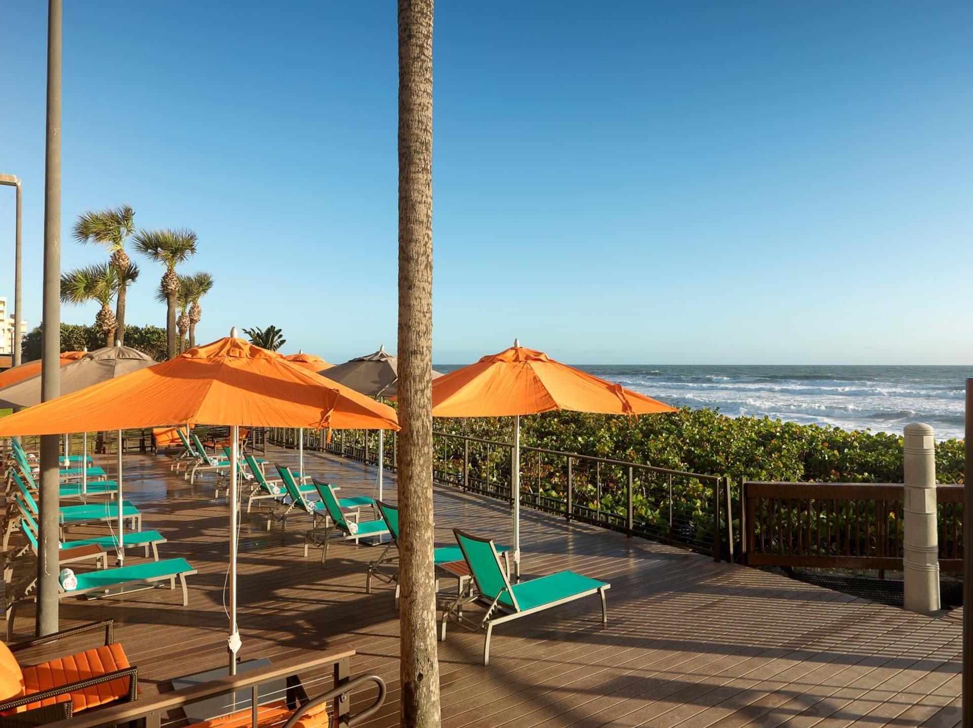 DoubleTree Suites by Hilton Melbourne Beach Oceanfront gallery photo in Melbourne, FL — image 65