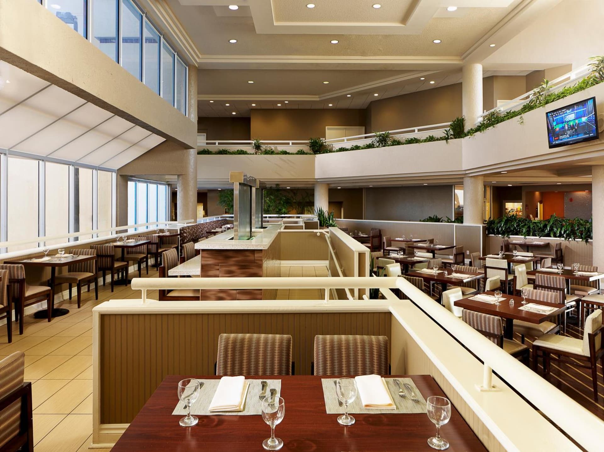 DoubleTree Suites by Hilton Melbourne Beach Oceanfront gallery photo in Melbourne, FL — image 17