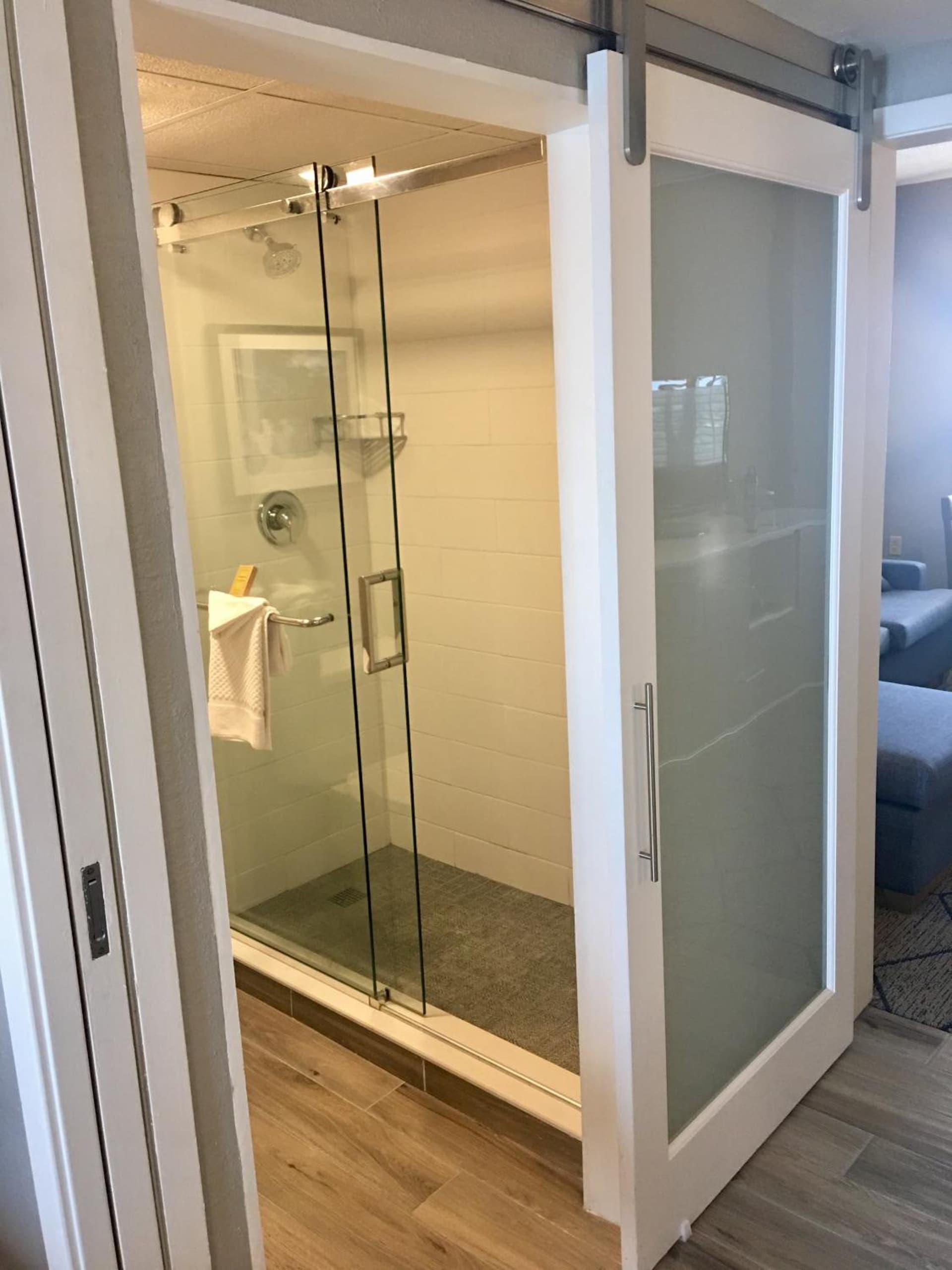 DoubleTree Suites by Hilton Melbourne Beach Oceanfront gallery photo in Melbourne, FL — image 126