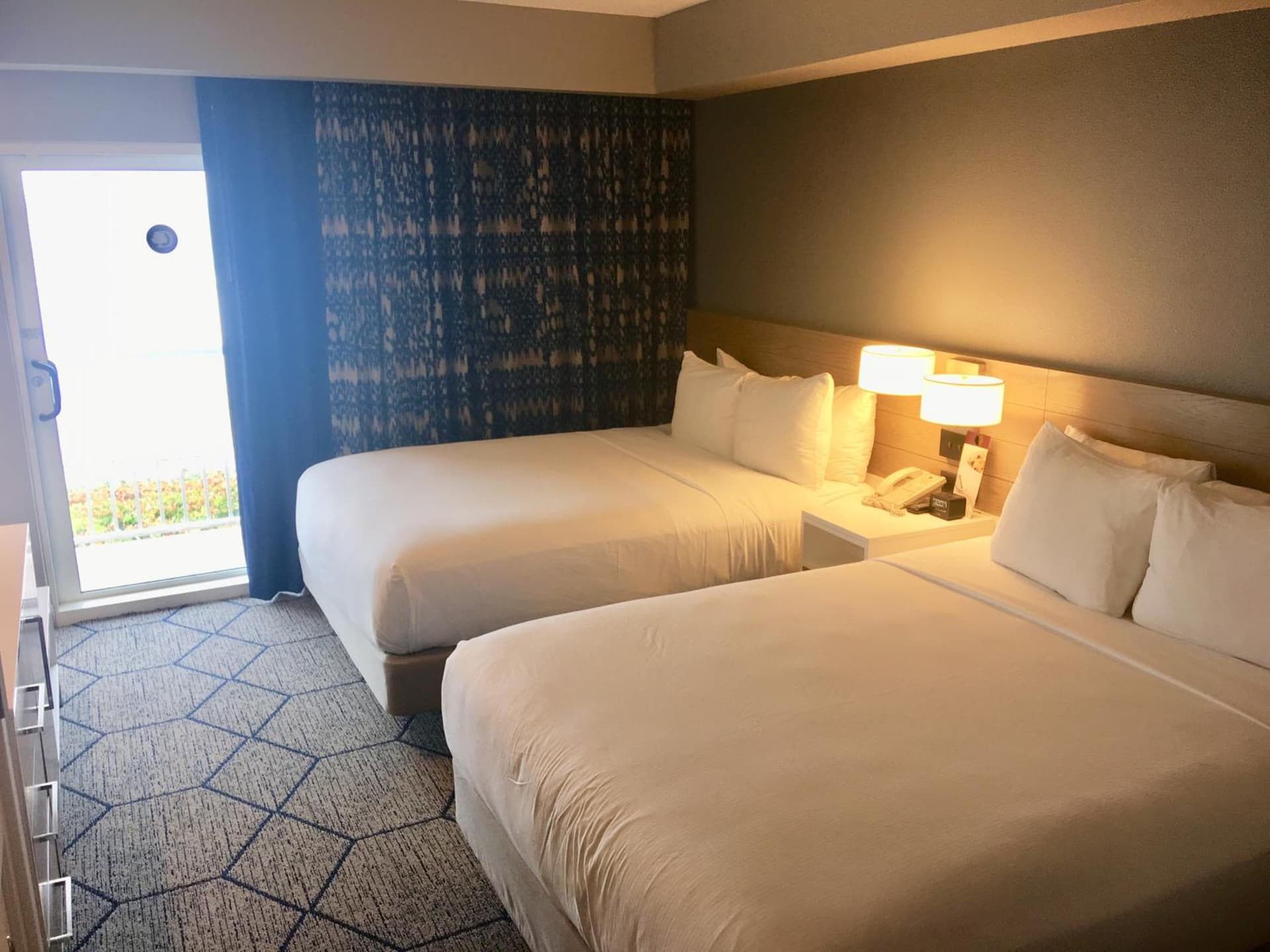 DoubleTree Suites by Hilton Melbourne Beach Oceanfront gallery photo in Melbourne, FL — image 4