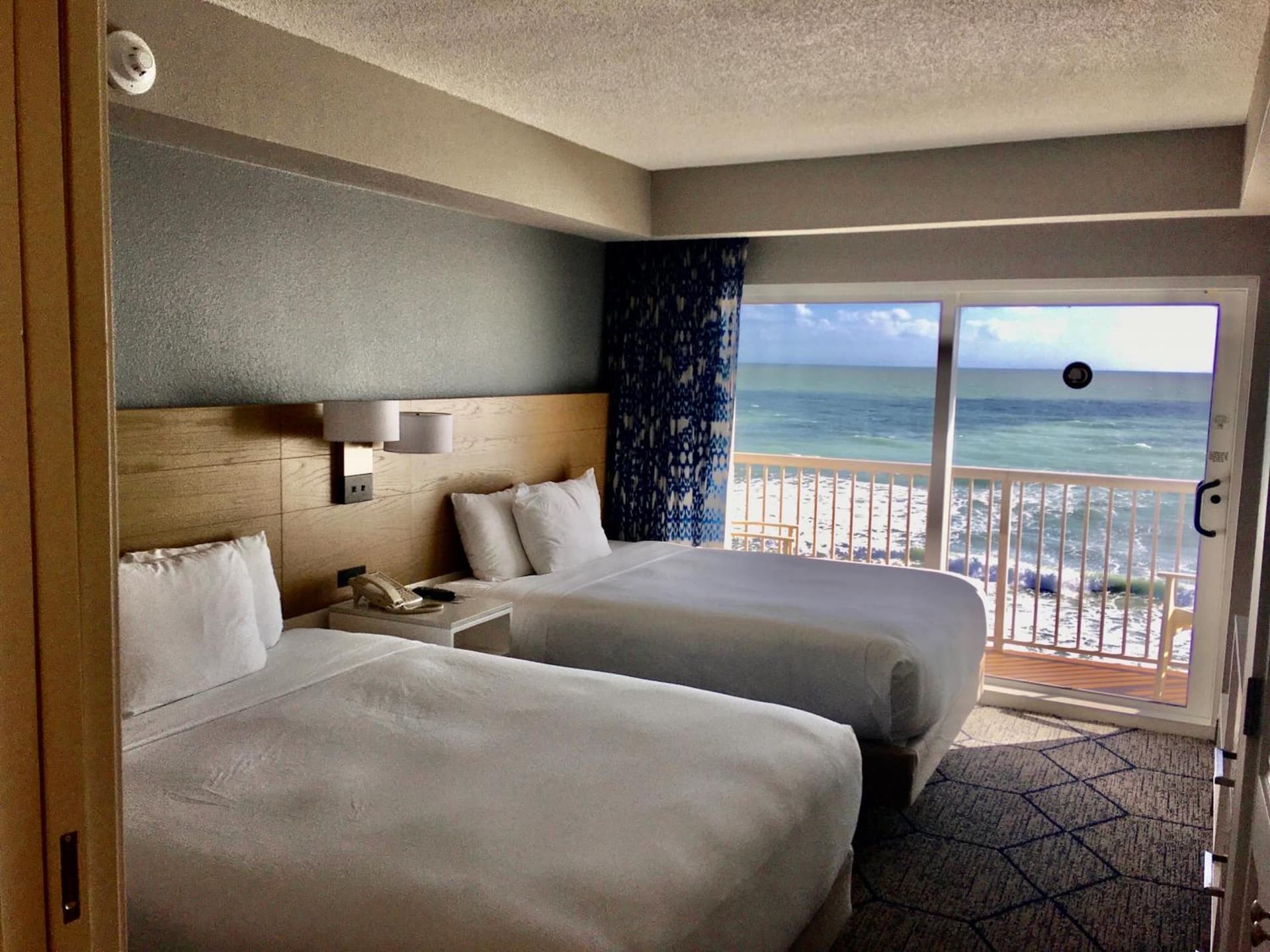 DoubleTree Suites by Hilton Melbourne Beach Oceanfront gallery photo in Melbourne, FL — image 11