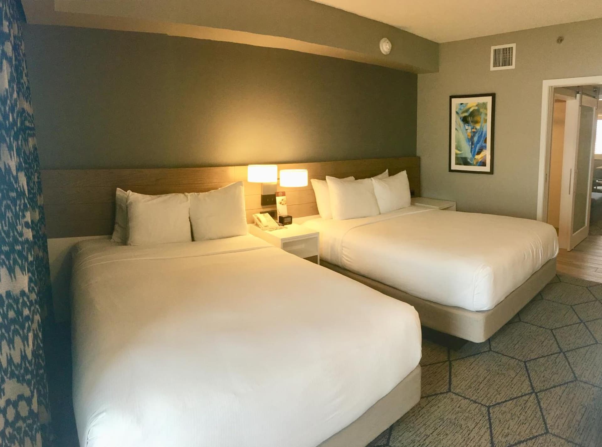 DoubleTree Suites by Hilton Melbourne Beach Oceanfront gallery photo in Melbourne, FL — image 99