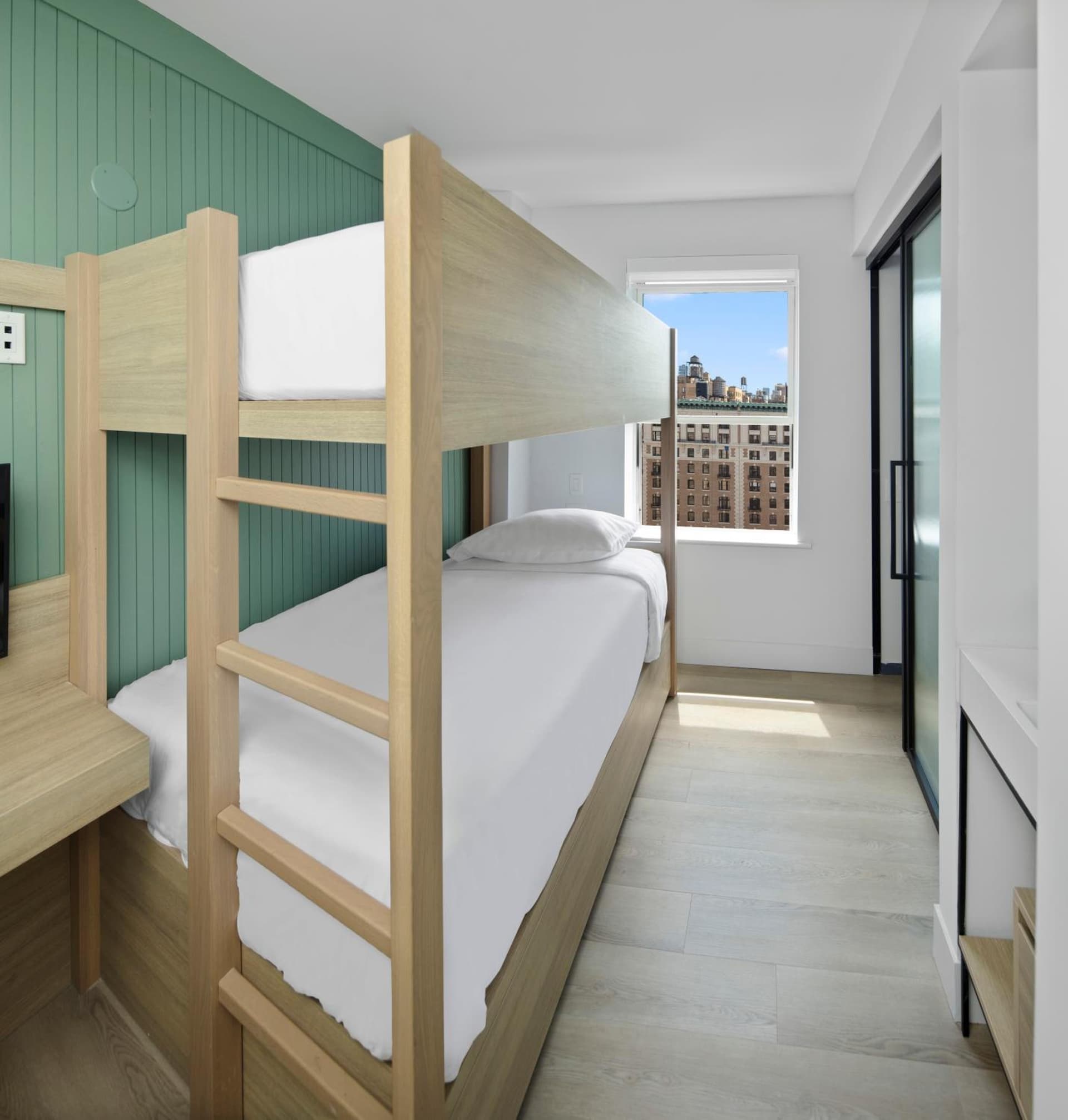 Riverside Tower Hotel property views in New York, NY — gallery photo 3