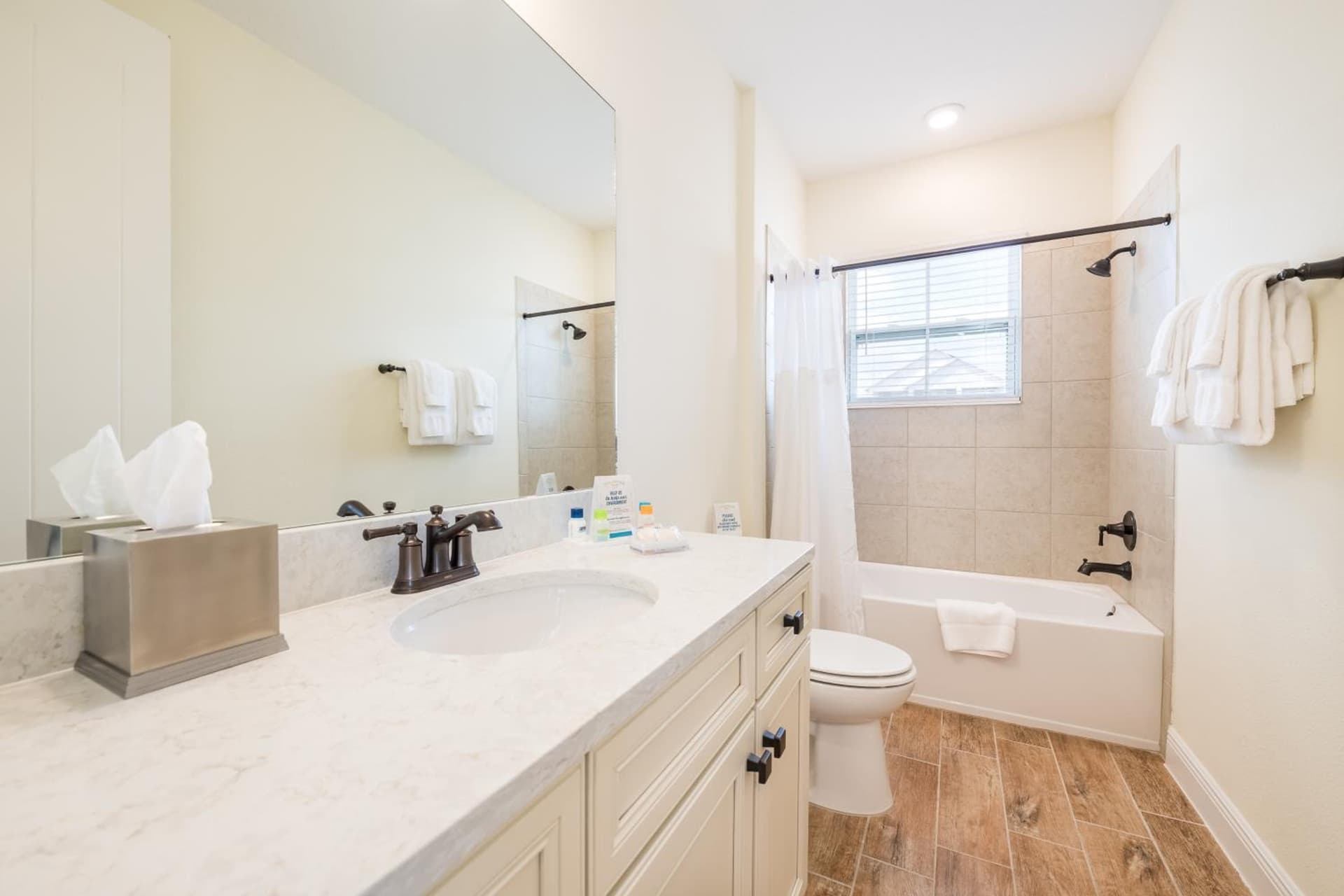 Margaritaville Cottages Orlando by Vstays with H2O Waterpark gallery photo in Kissimmee, FL — image 91