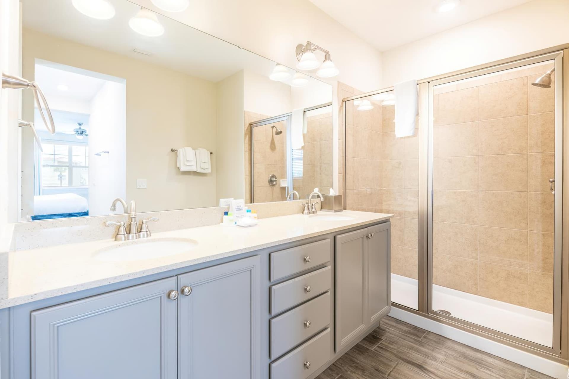 Margaritaville Cottages Orlando by Vstays with H2O Waterpark gallery photo in Kissimmee, FL — image 287
