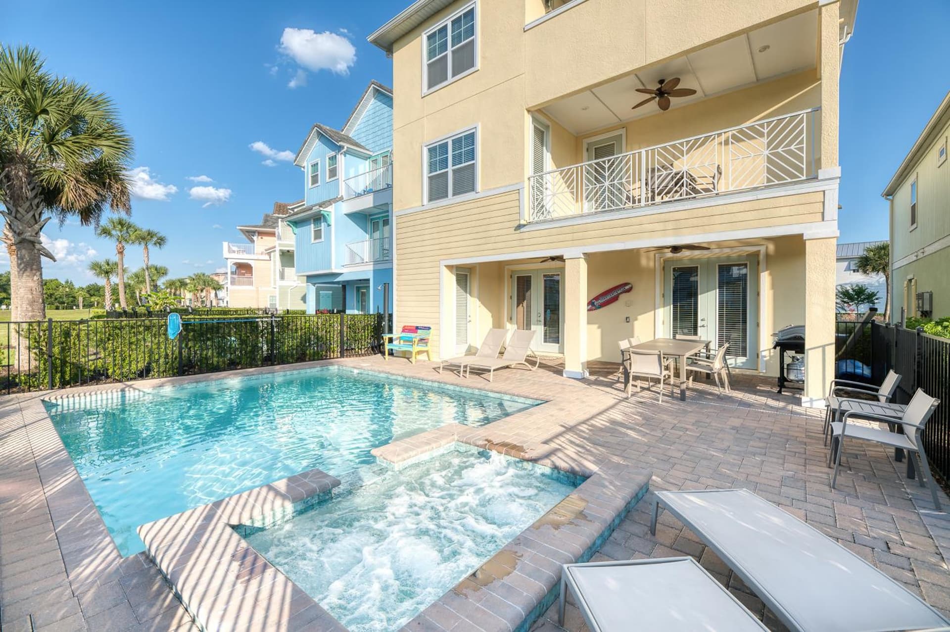 Margaritaville Cottages Orlando by Vstays with H2O Waterpark gallery photo in Kissimmee, FL — image 17