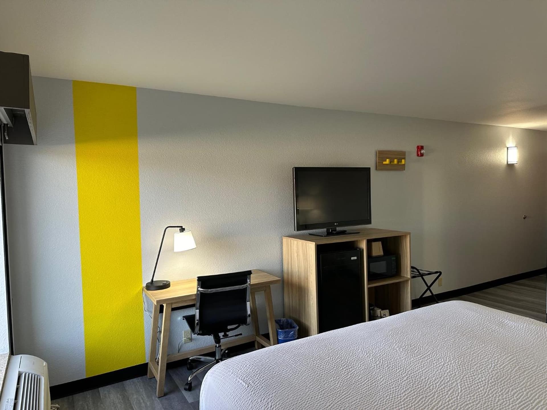 Super 8 by Wyndham Alexandria LA property views in Alexandria, LA — gallery photo 3