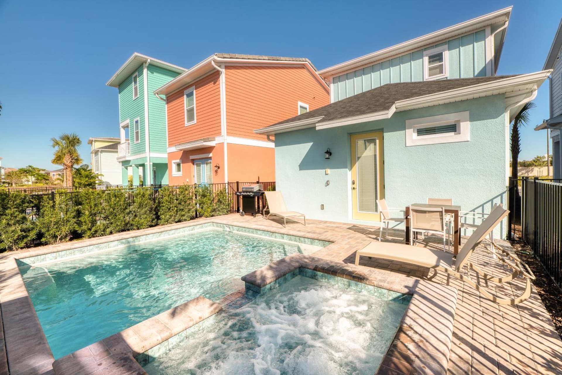 Margaritaville Cottages Orlando by Vstays with H2O Waterpark gallery photo in Kissimmee, FL — image 155