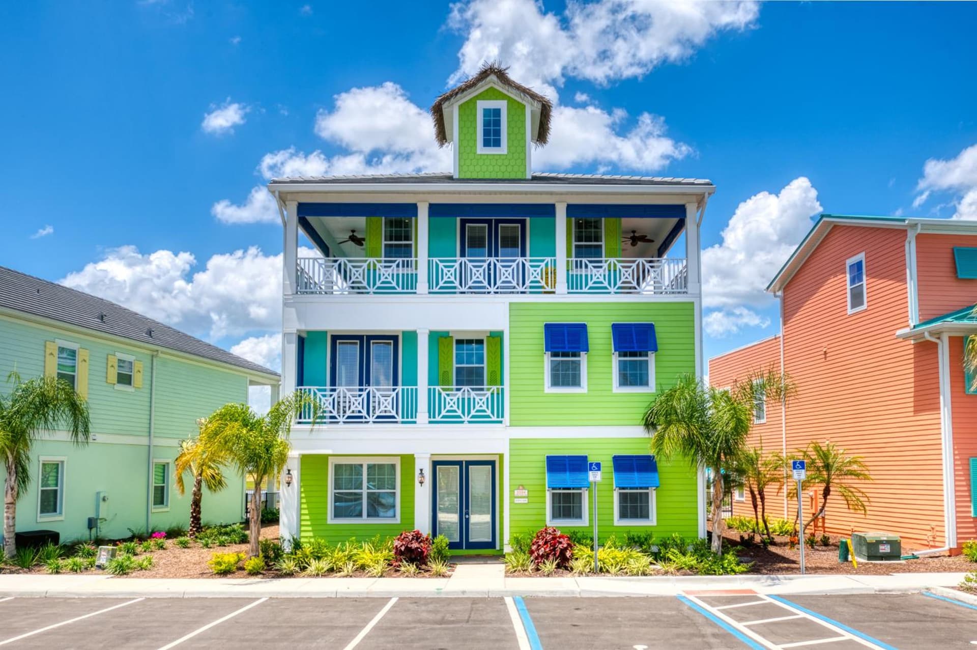 Margaritaville Cottages Orlando by Vstays with H2O Waterpark gallery photo in Kissimmee, FL — image 69