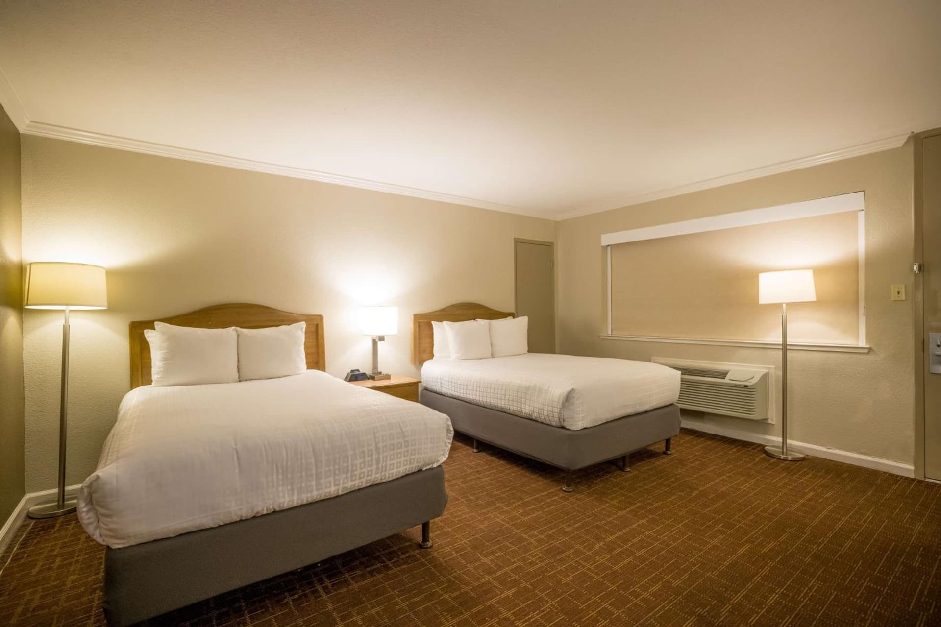 Best Western Inn property views in Redwood City, CA — gallery photo 3
