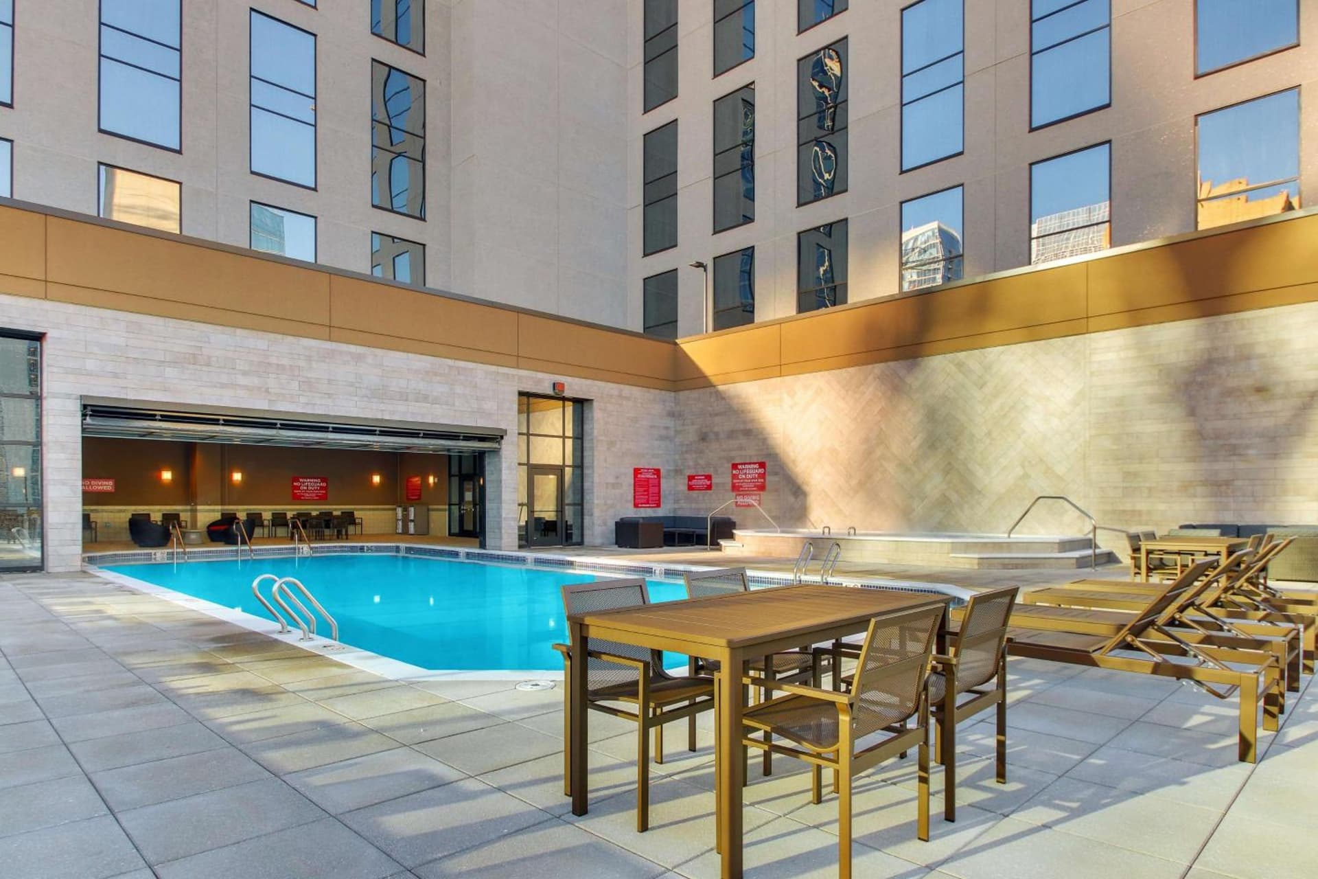 Drury Plaza Hotel Nashville Downtown gallery photo in Nashville, TN — image 71