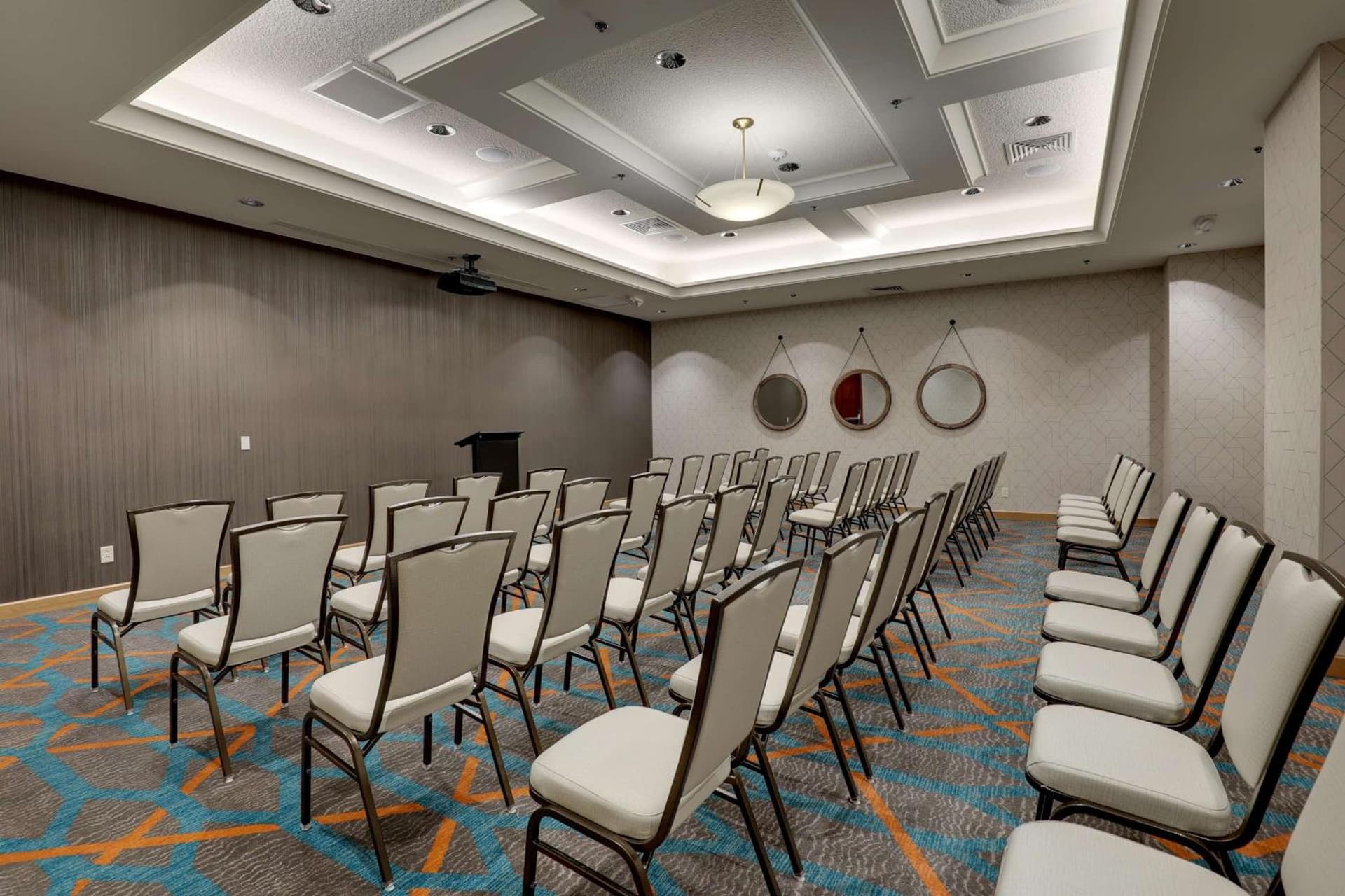 Drury Plaza Hotel Nashville Downtown gallery photo in Nashville, TN — image 82