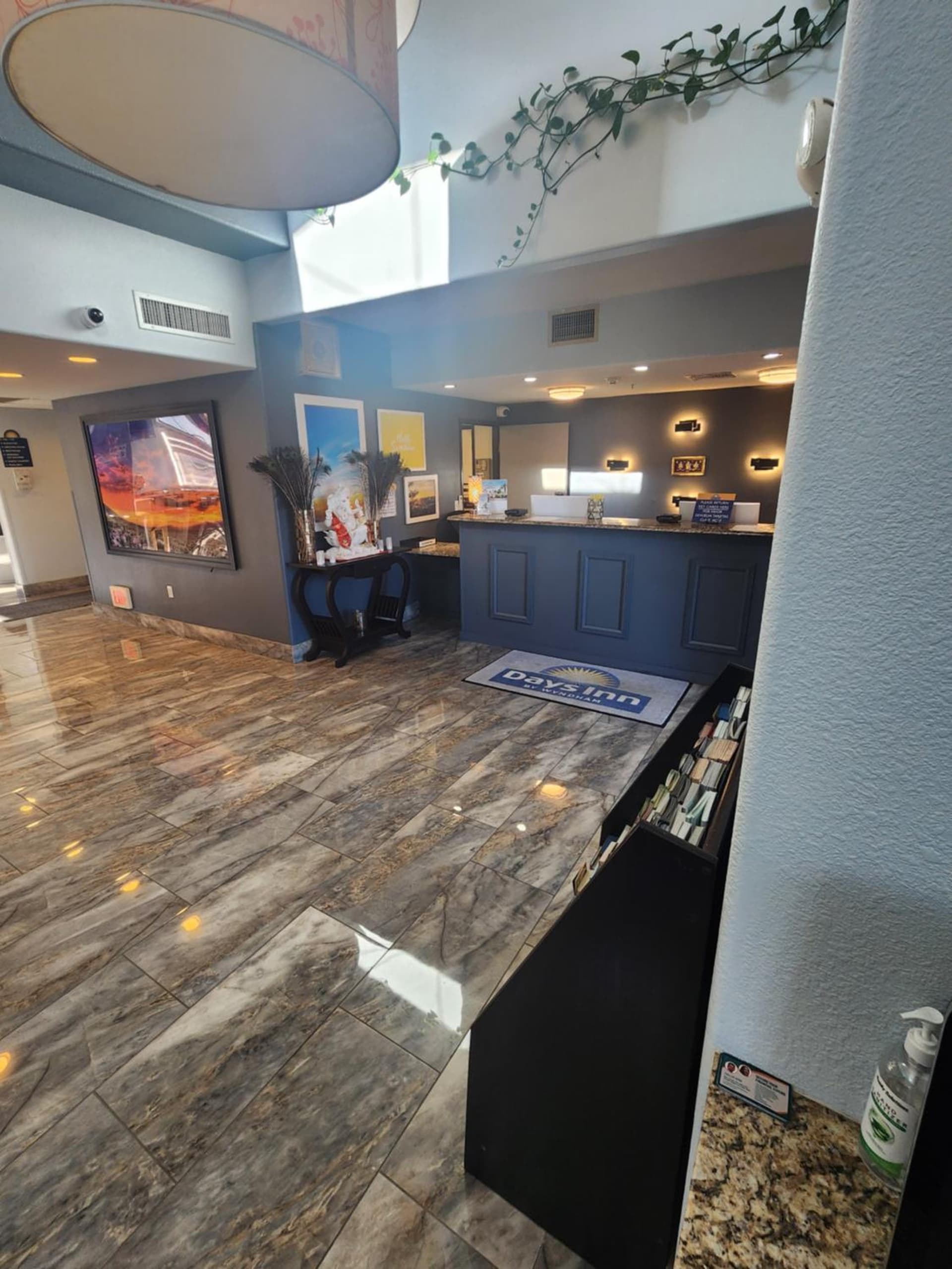 Days Inn & Suites by Wyndham Tucson/Marana gallery photo in Tucson, AZ — image 64