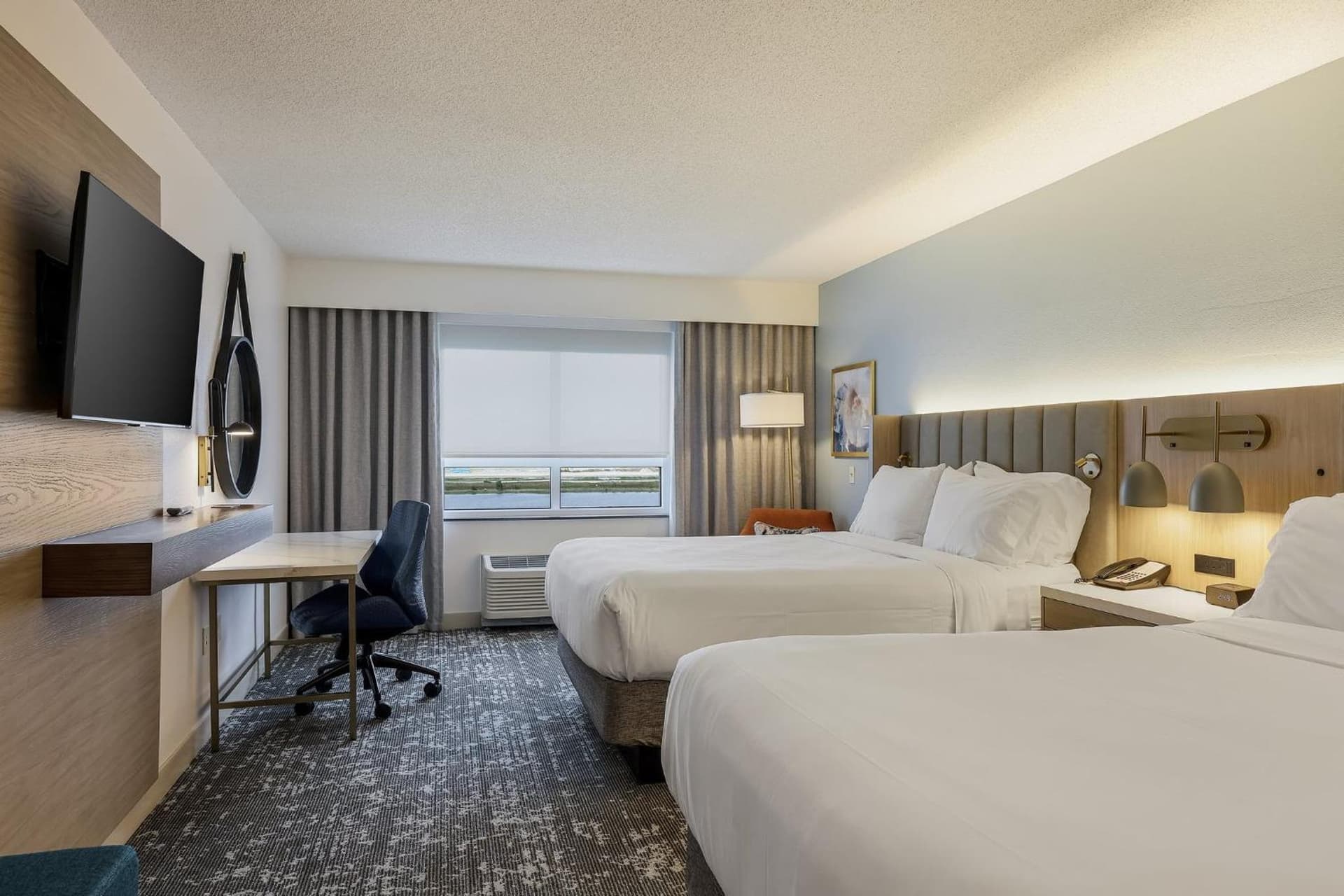 Crowne Plaza Ft Myers Gulf Coast by IHG gallery photo in Fort Myers, FL — image 23