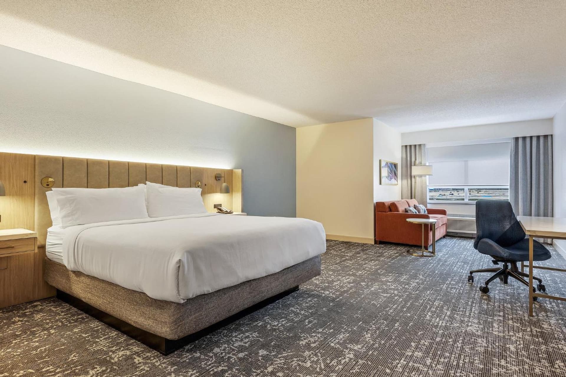 Crowne Plaza Ft Myers Gulf Coast by IHG gallery photo in Fort Myers, FL — image 22