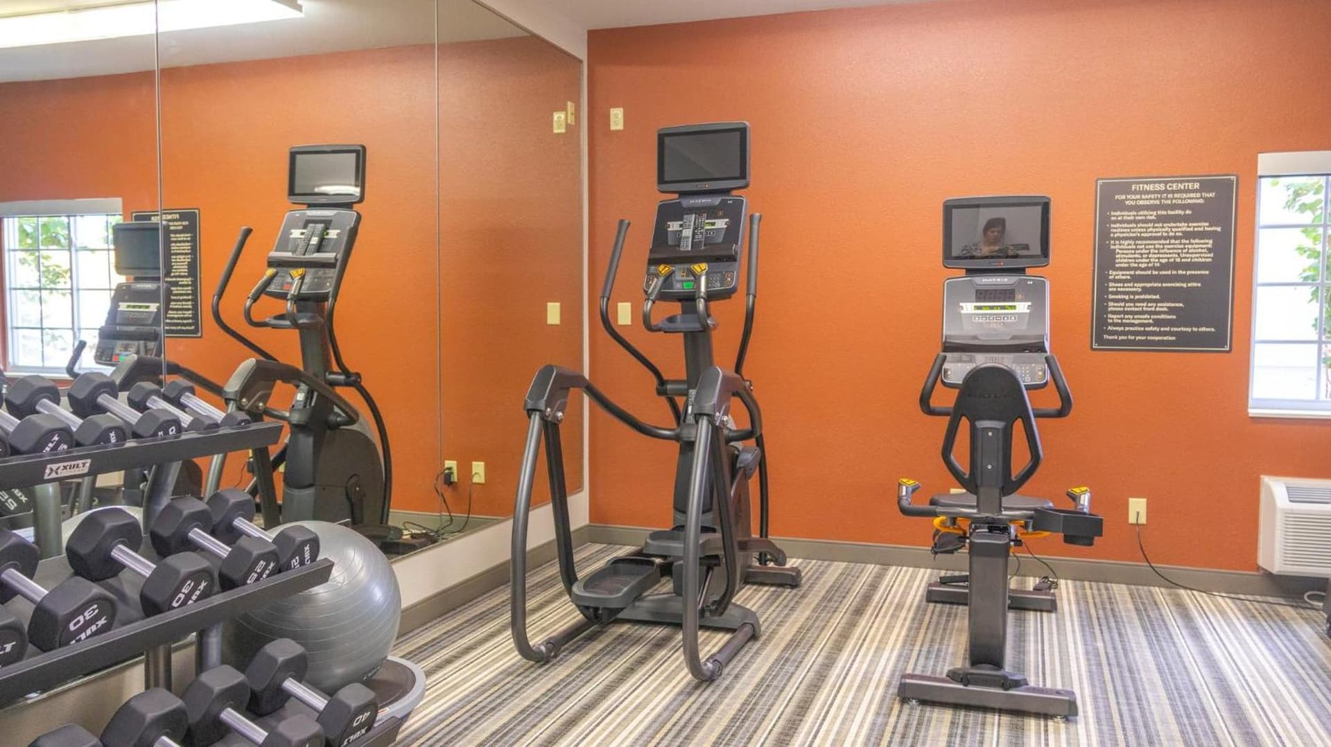 Candlewood Suites - Peoria at Grand Prairie by IHG gallery photo in Peoria, IL — image 9