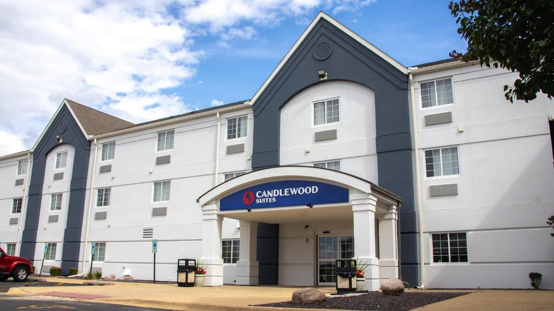 Candlewood Suites - Peoria at Grand Prairie by IHG gallery photo in Peoria, IL — image 6