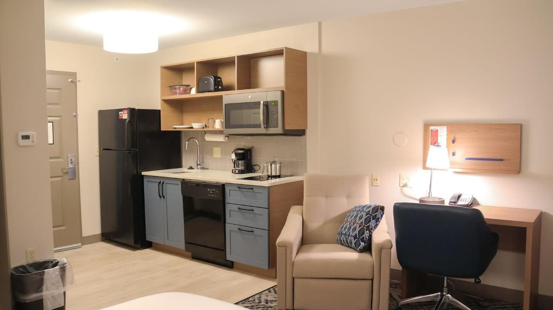 Candlewood Suites - Peoria at Grand Prairie by IHG gallery photo in Peoria, IL — image 24
