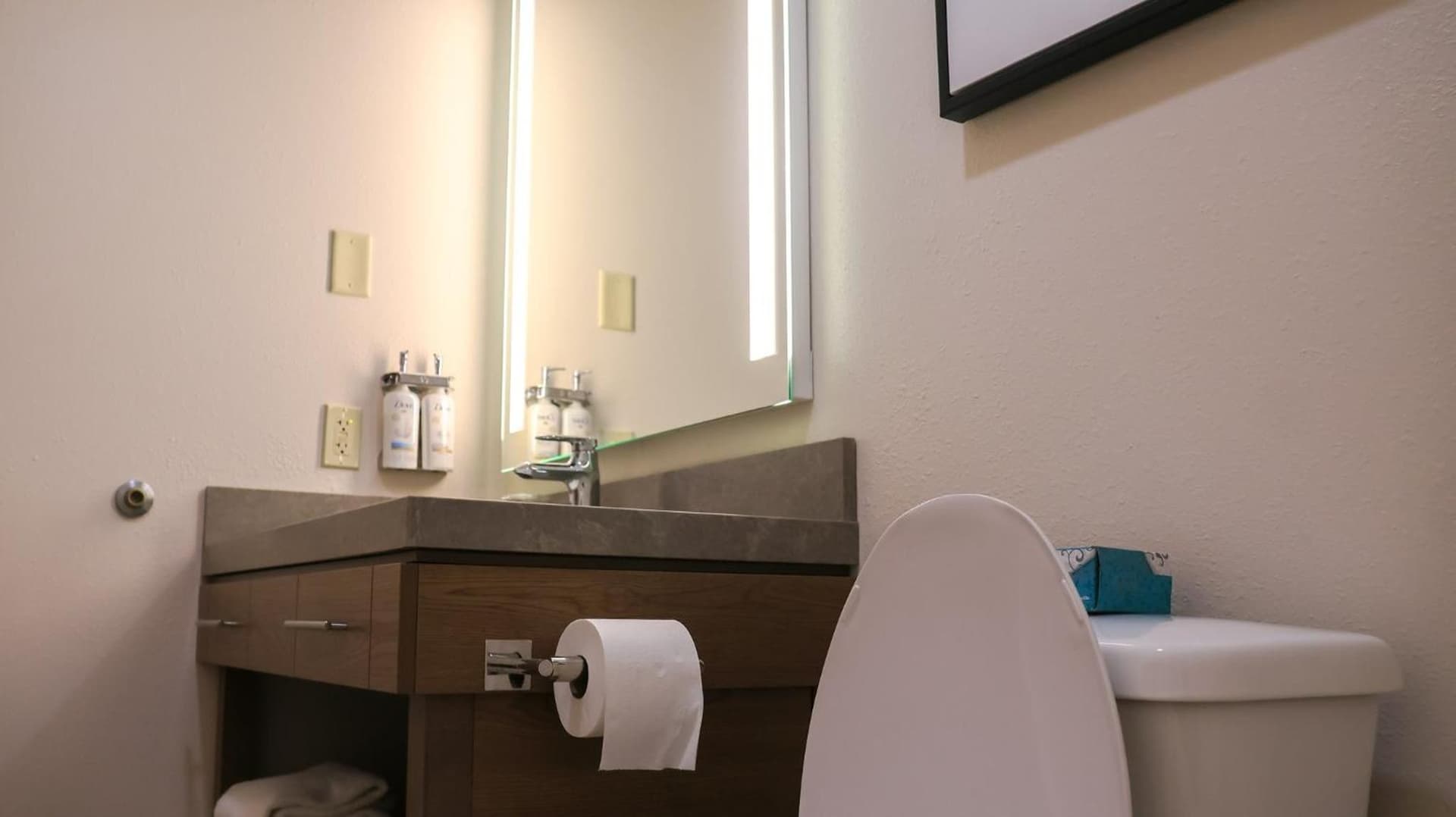 Candlewood Suites - Peoria at Grand Prairie by IHG gallery photo in Peoria, IL — image 85