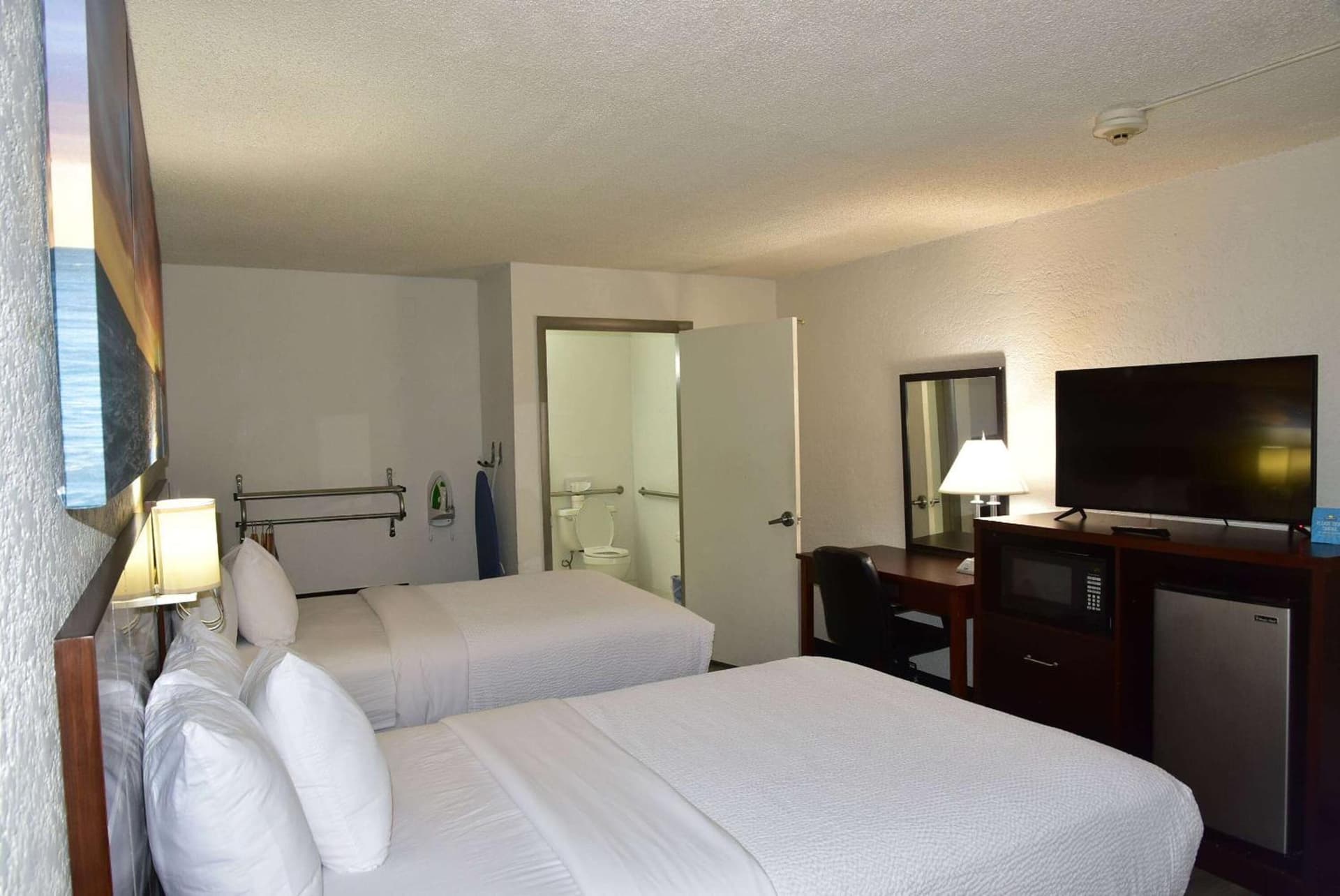 Days Inn by Wyndham Stuart property views in Stuart, FL — gallery photo 3