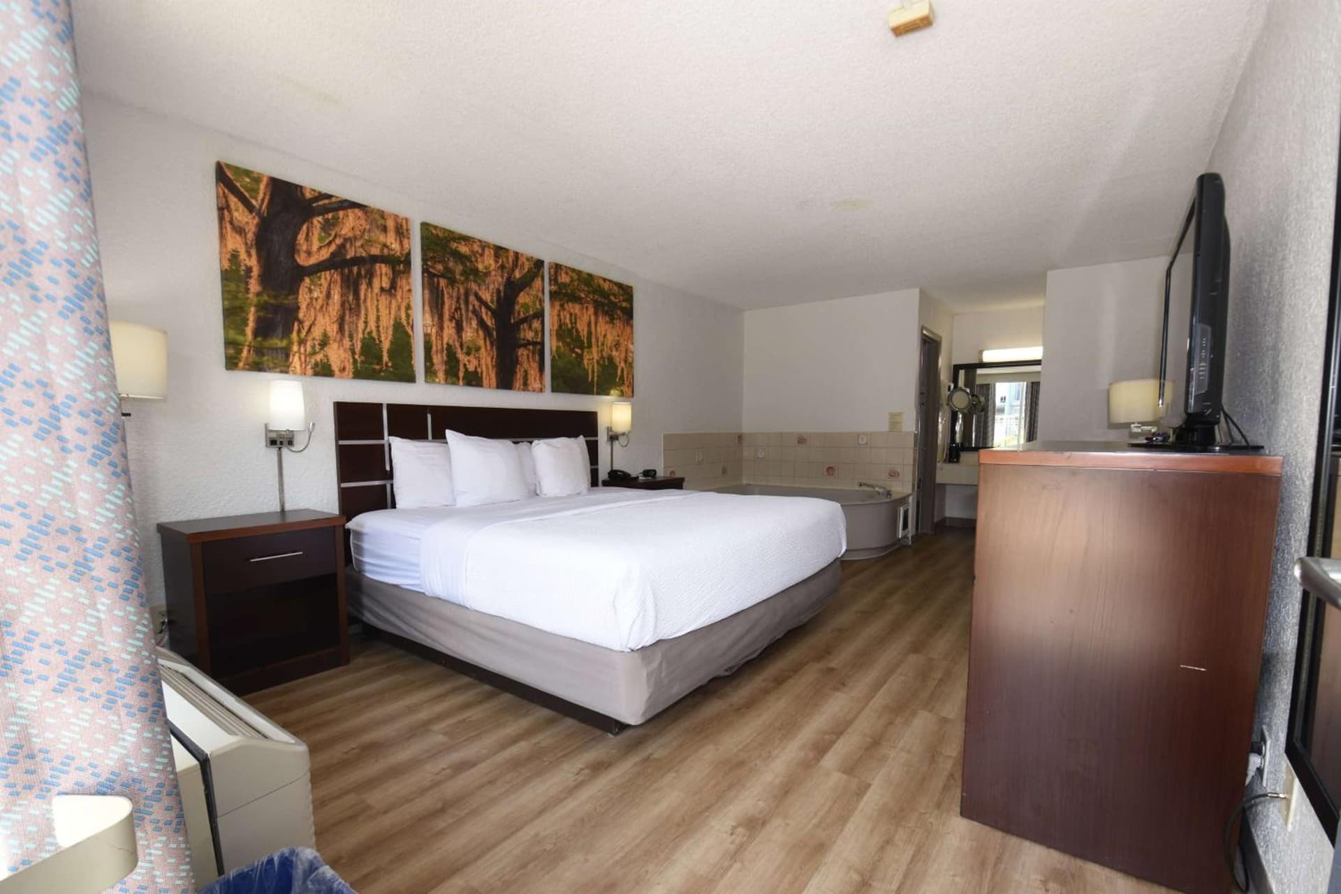 Days Inn by Wyndham Stuart gallery photo in Stuart, FL — image 41