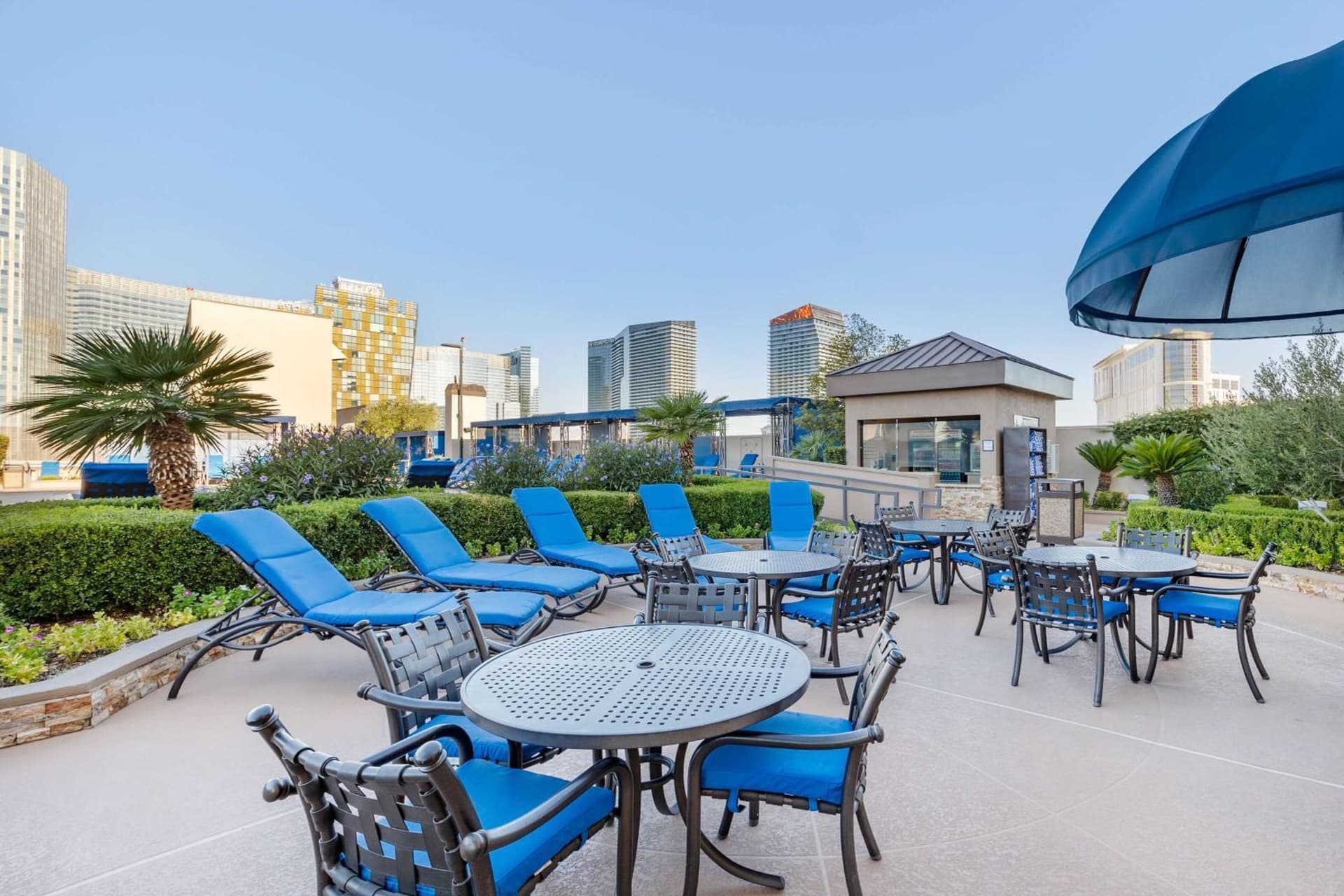 Hilton Vacation Club Polo Towers Las Vegas property views in Las Vegas, NV — gallery photo 3