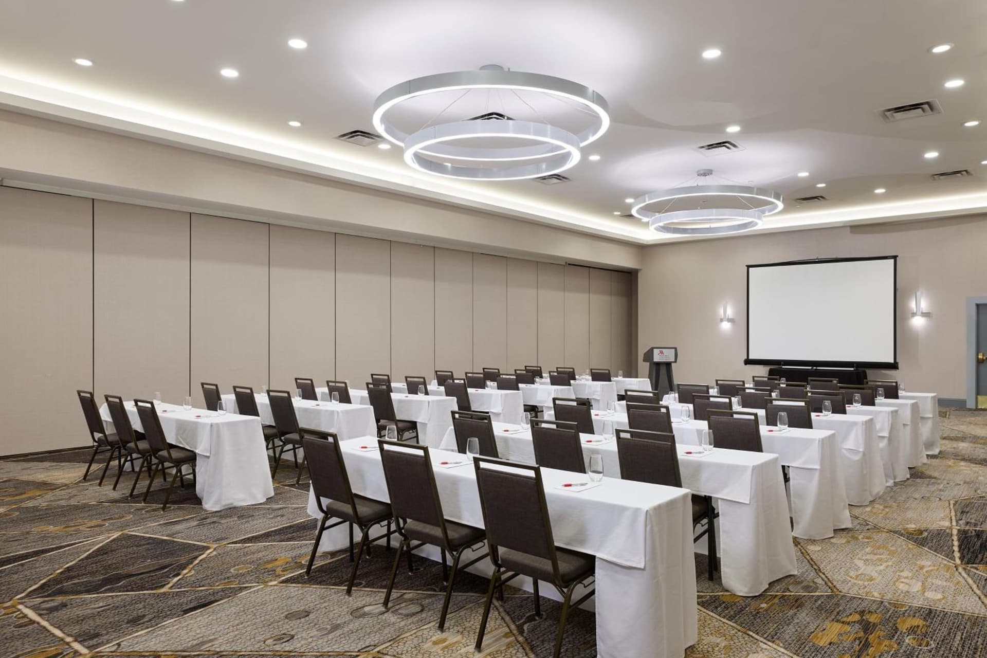 Marriott Cincinnati Northeast gallery photo in Mason, OH — image 17