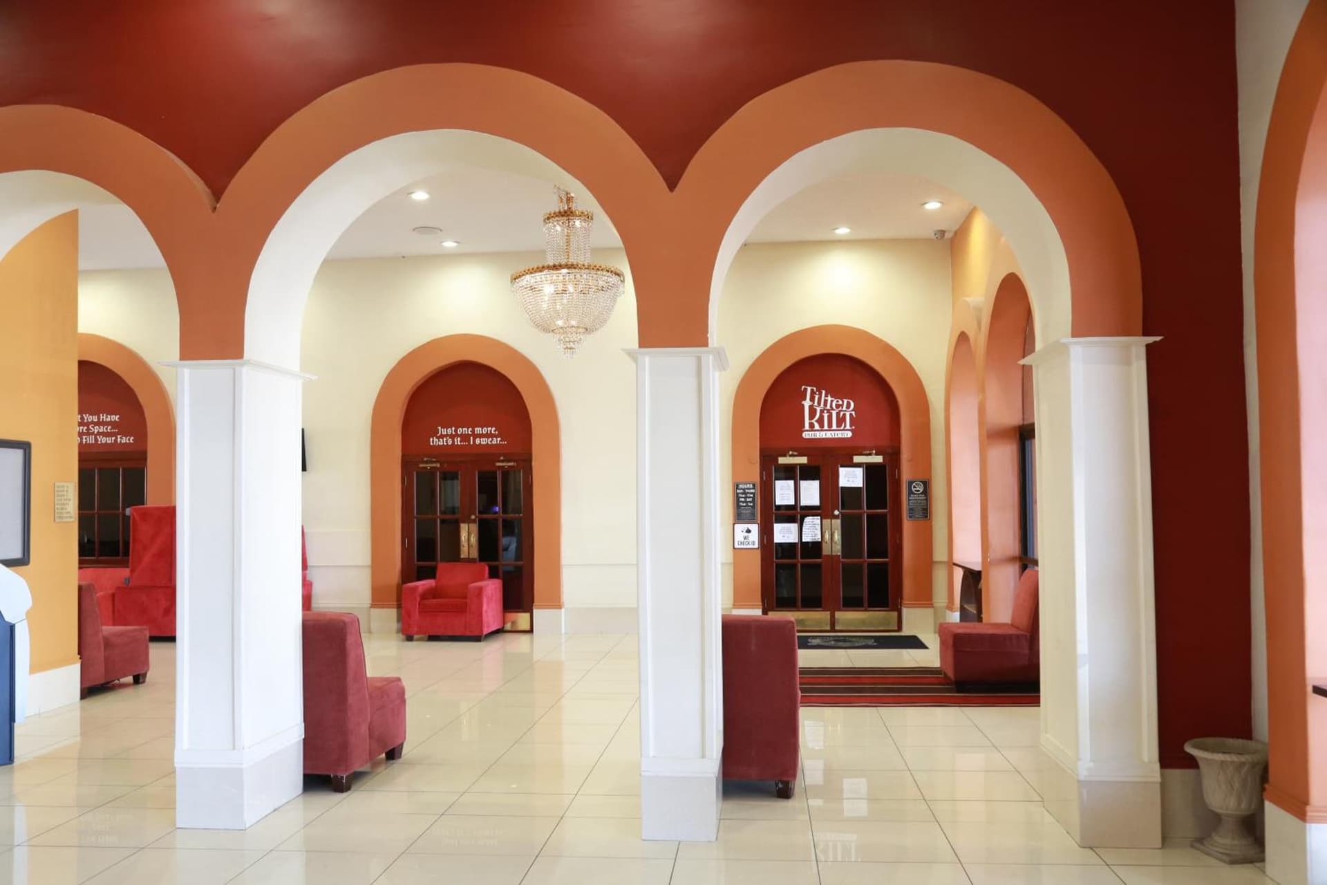 Ramada by Wyndham Fresno North gallery photo in Fresno, CA — image 19