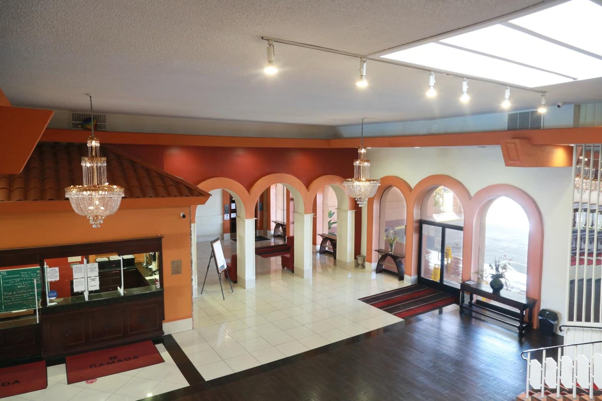 Ramada by Wyndham Fresno North gallery photo in Fresno, CA — image 34