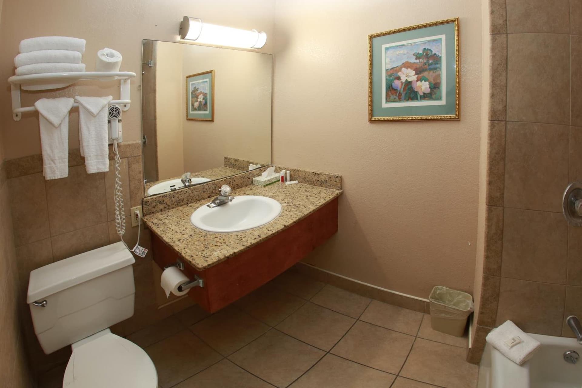 Ramada by Wyndham Fresno North gallery photo in Fresno, CA — image 14