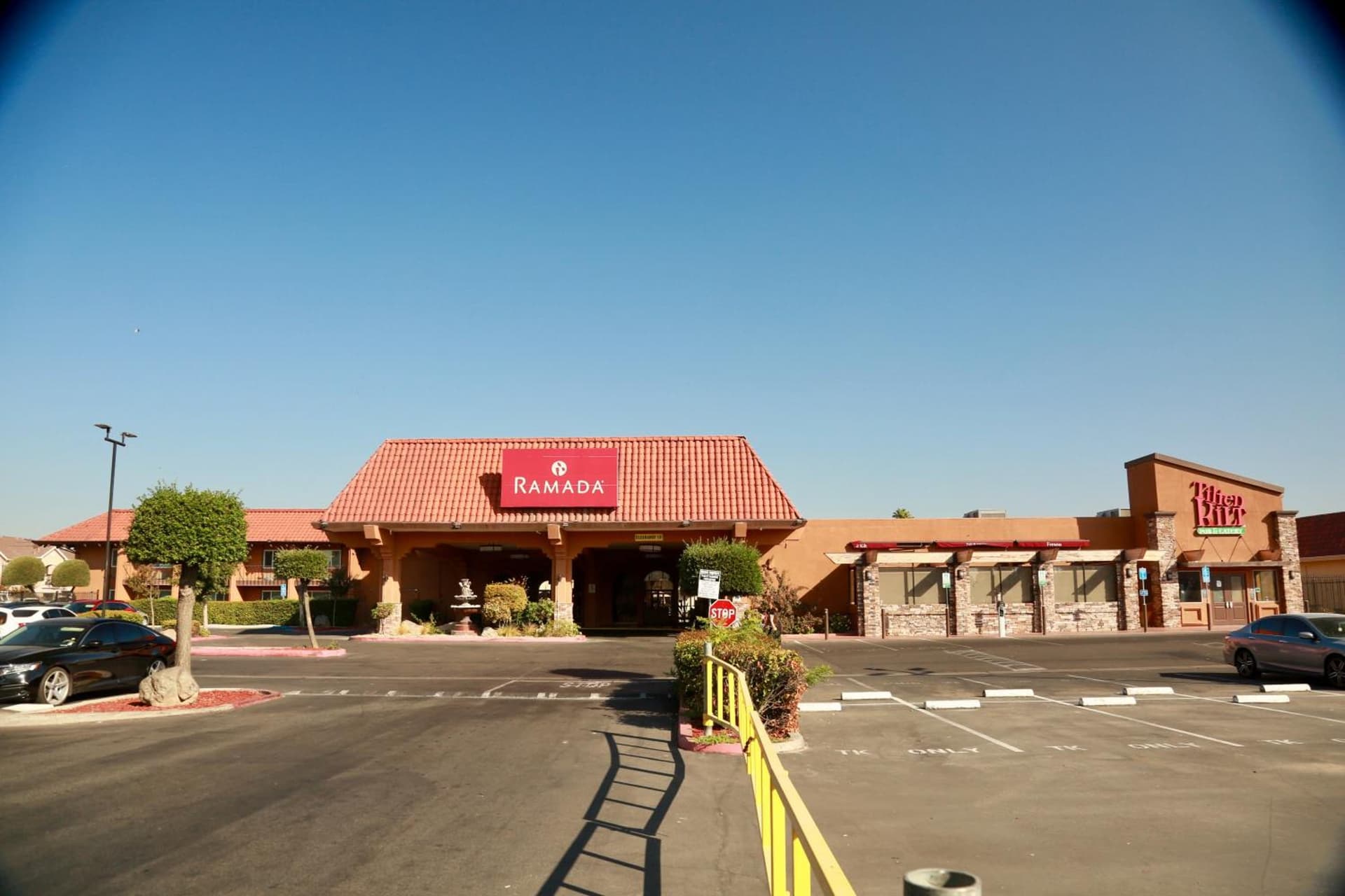Ramada by Wyndham Fresno North gallery photo in Fresno, CA — image 29