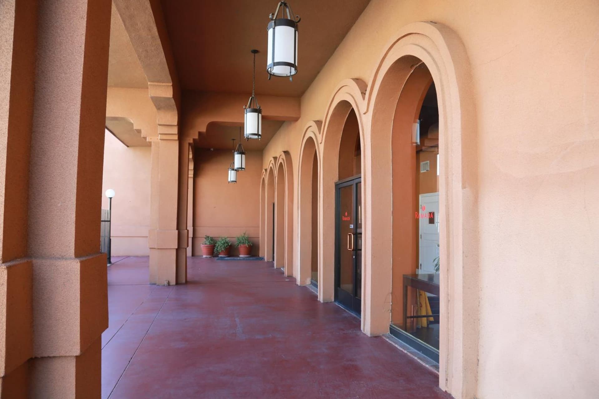 Ramada by Wyndham Fresno North gallery photo in Fresno, CA — image 6