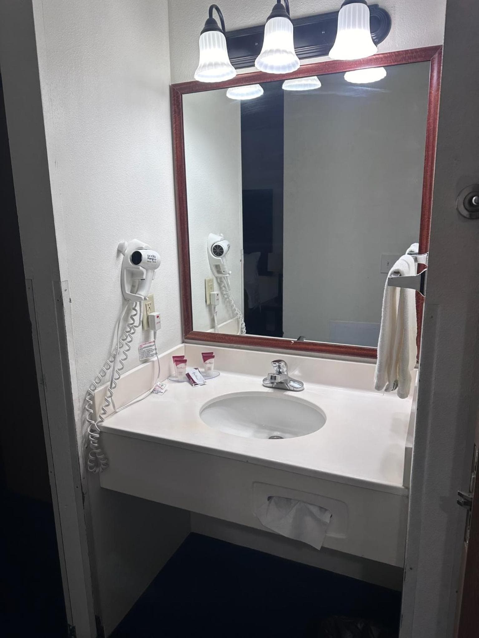 FairBridge Inn & Suites Sunnyside gallery photo in Sunnyside, WA — image 30