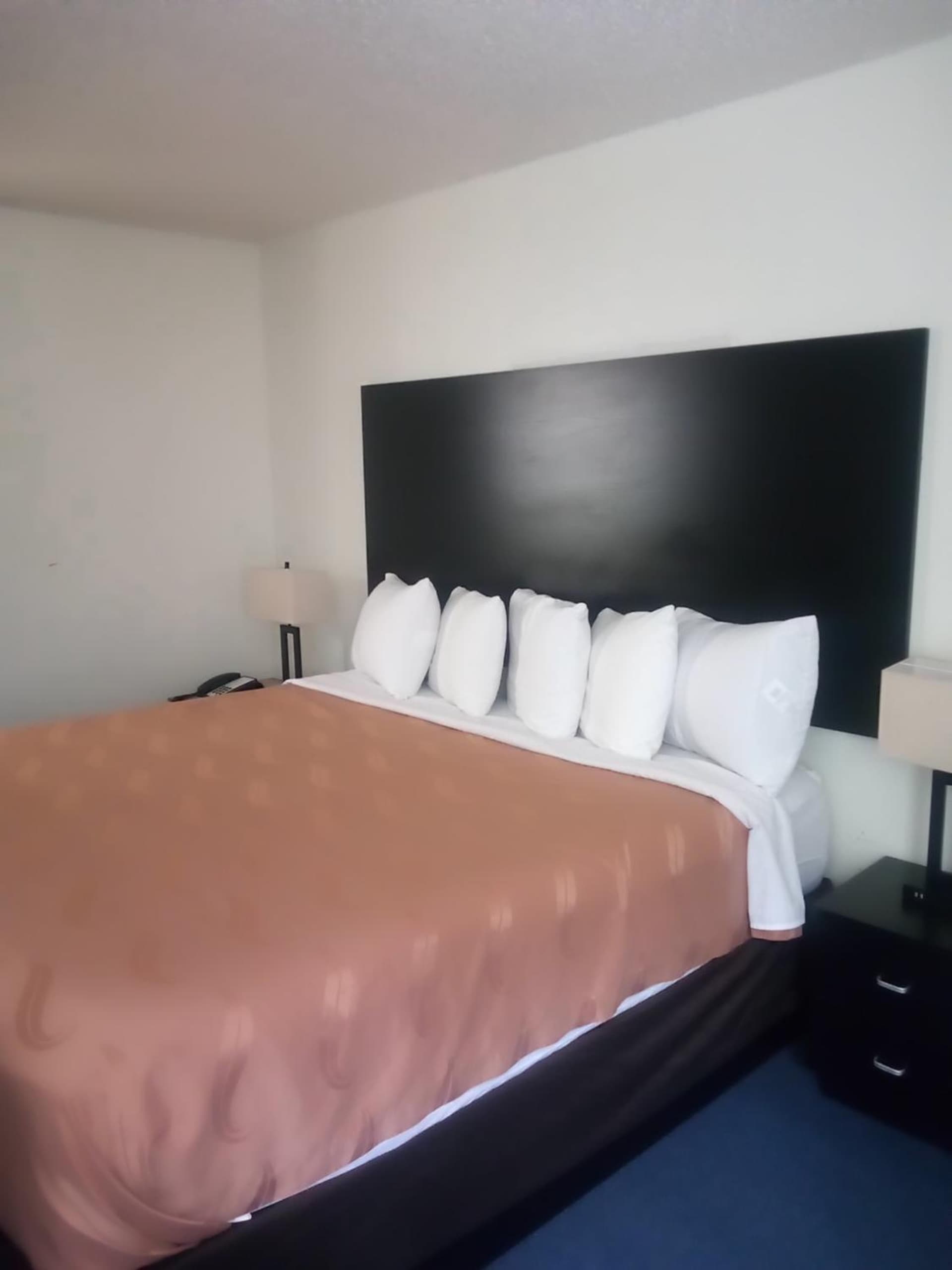 FairBridge Inn & Suites Sunnyside gallery photo in Sunnyside, WA — image 8