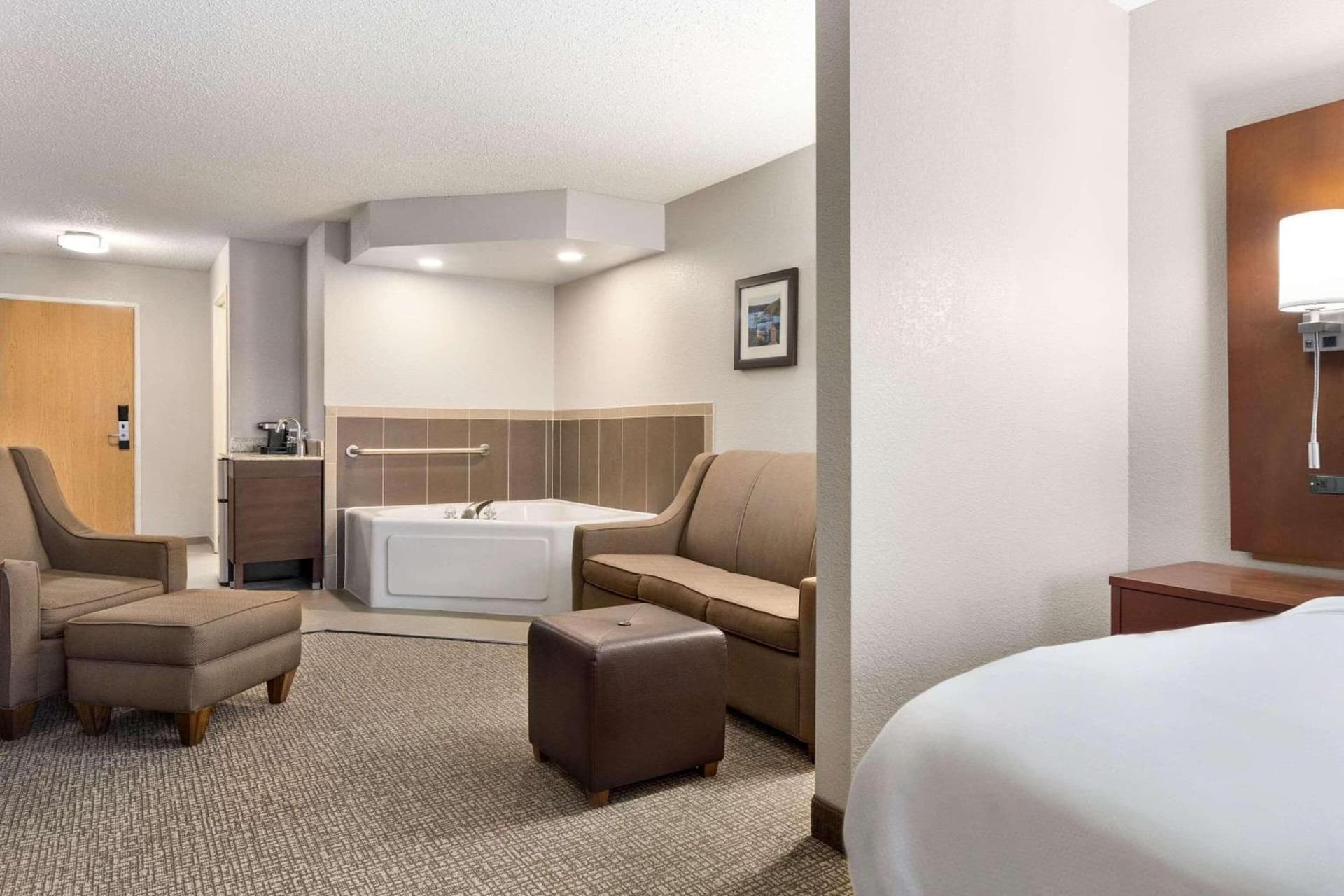 Country Inn & Suites by Radisson, Stillwater, MN gallery photo in Stillwater, MN — image 27