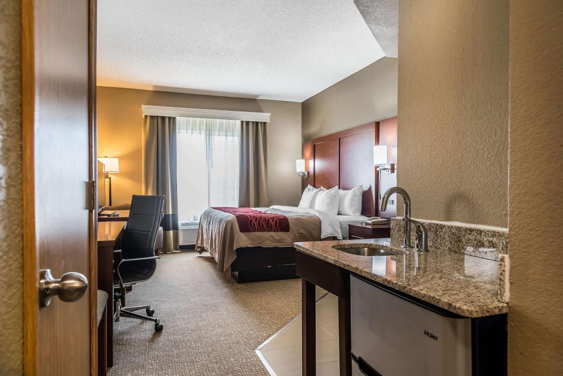 Country Inn & Suites by Radisson, Stillwater, MN gallery photo in Stillwater, MN — image 51