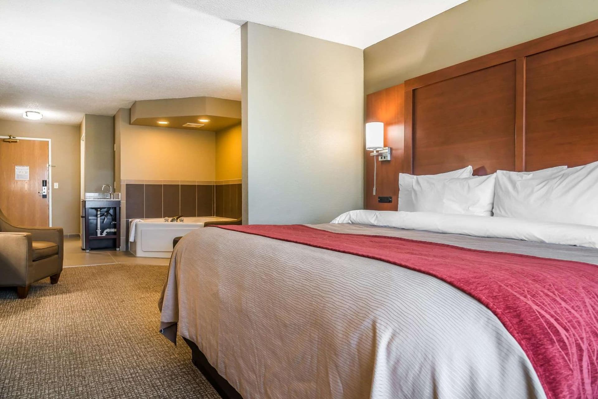 Country Inn & Suites by Radisson, Stillwater, MN gallery photo in Stillwater, MN — image 6
