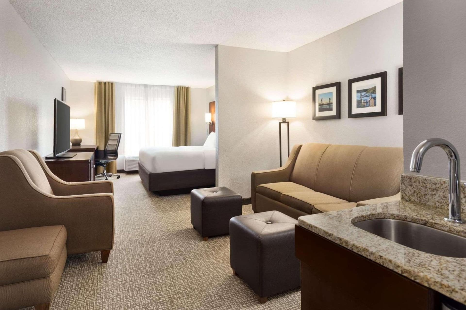 Country Inn & Suites by Radisson, Stillwater, MN gallery photo in Stillwater, MN — image 22
