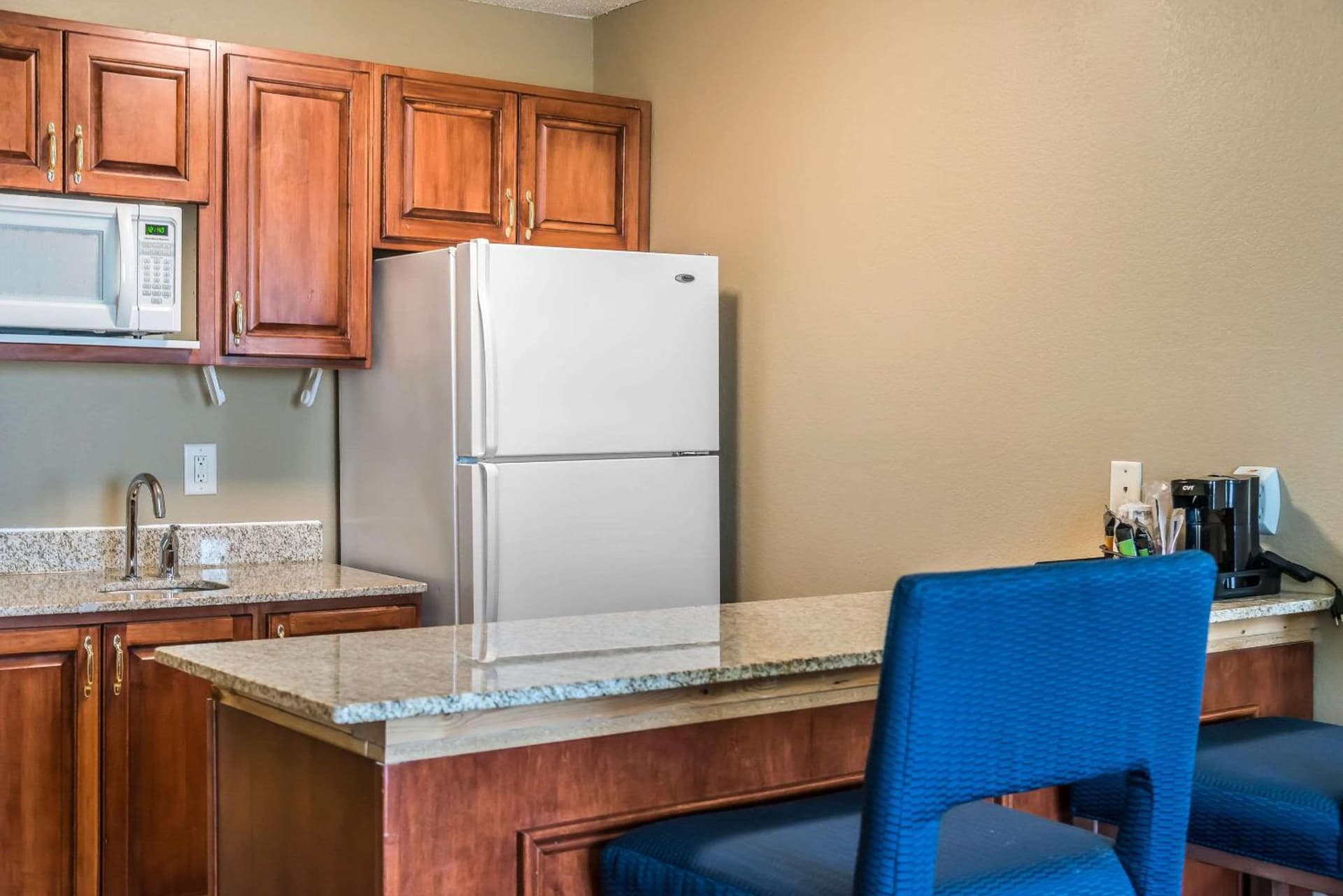 Country Inn & Suites by Radisson, Stillwater, MN gallery photo in Stillwater, MN — image 17