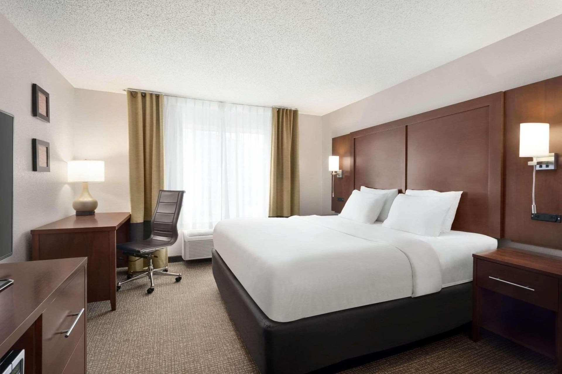 Country Inn & Suites by Radisson, Stillwater, MN gallery photo in Stillwater, MN — image 36