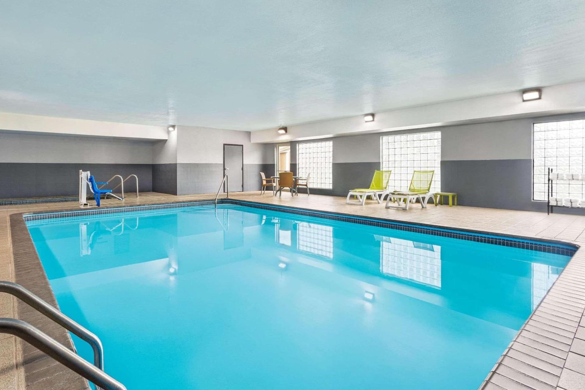 Country Inn & Suites by Radisson, Stillwater, MN gallery photo in Stillwater, MN — image 50