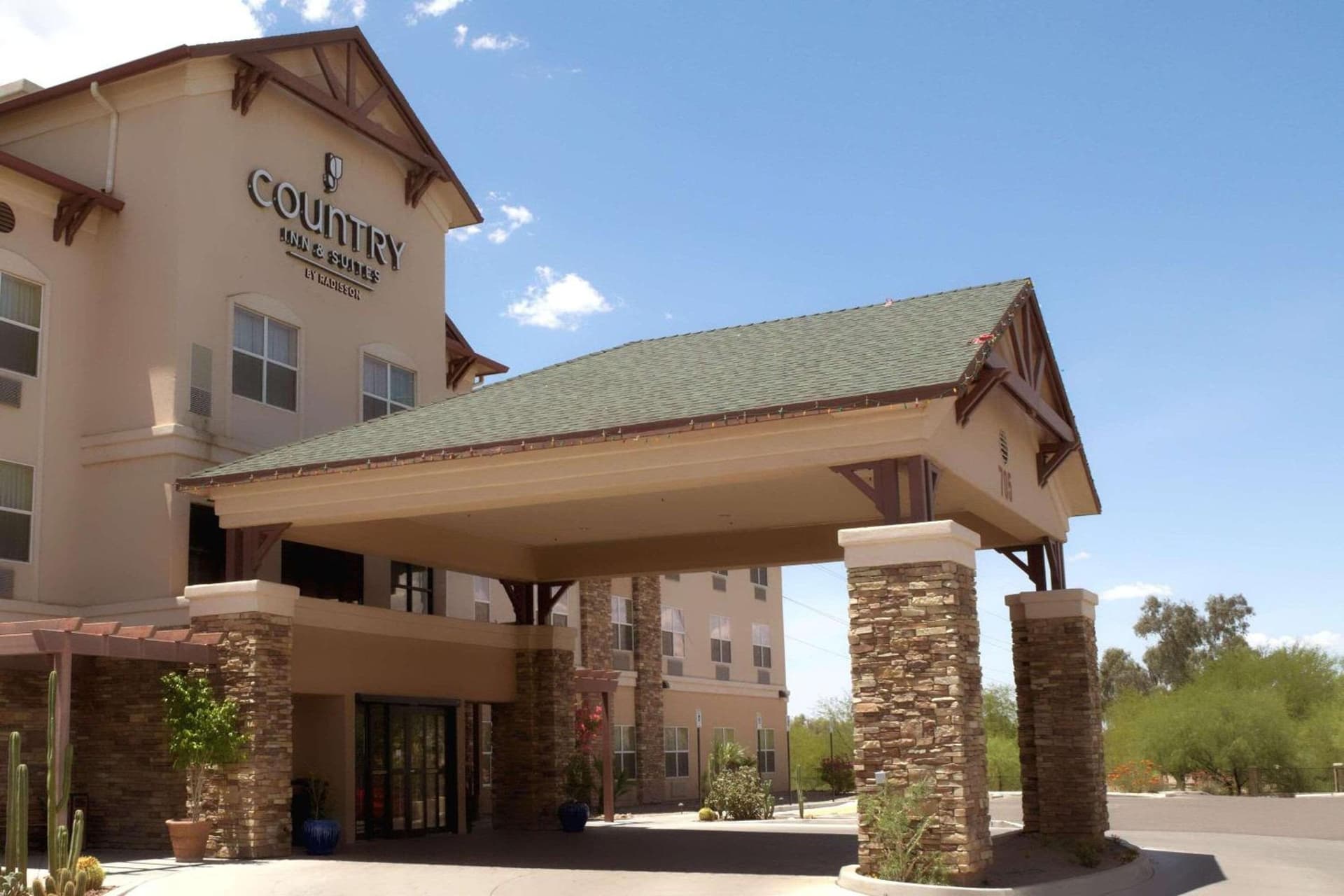 Country Inn & Suites by Radisson, Tucson City Center AZ interior in Tucson, AZ — gallery photo 2