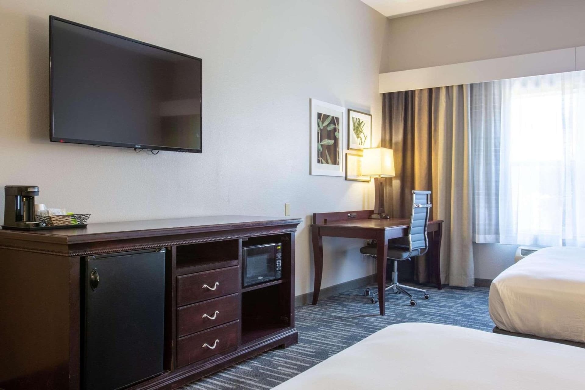 Country Inn & Suites by Radisson, Tucson City Center AZ gallery photo in Tucson, AZ — image 53