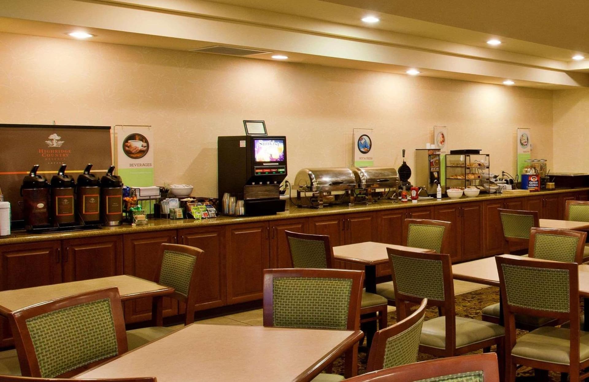 Country Inn & Suites by Radisson, Tucson City Center AZ gallery photo in Tucson, AZ — image 62
