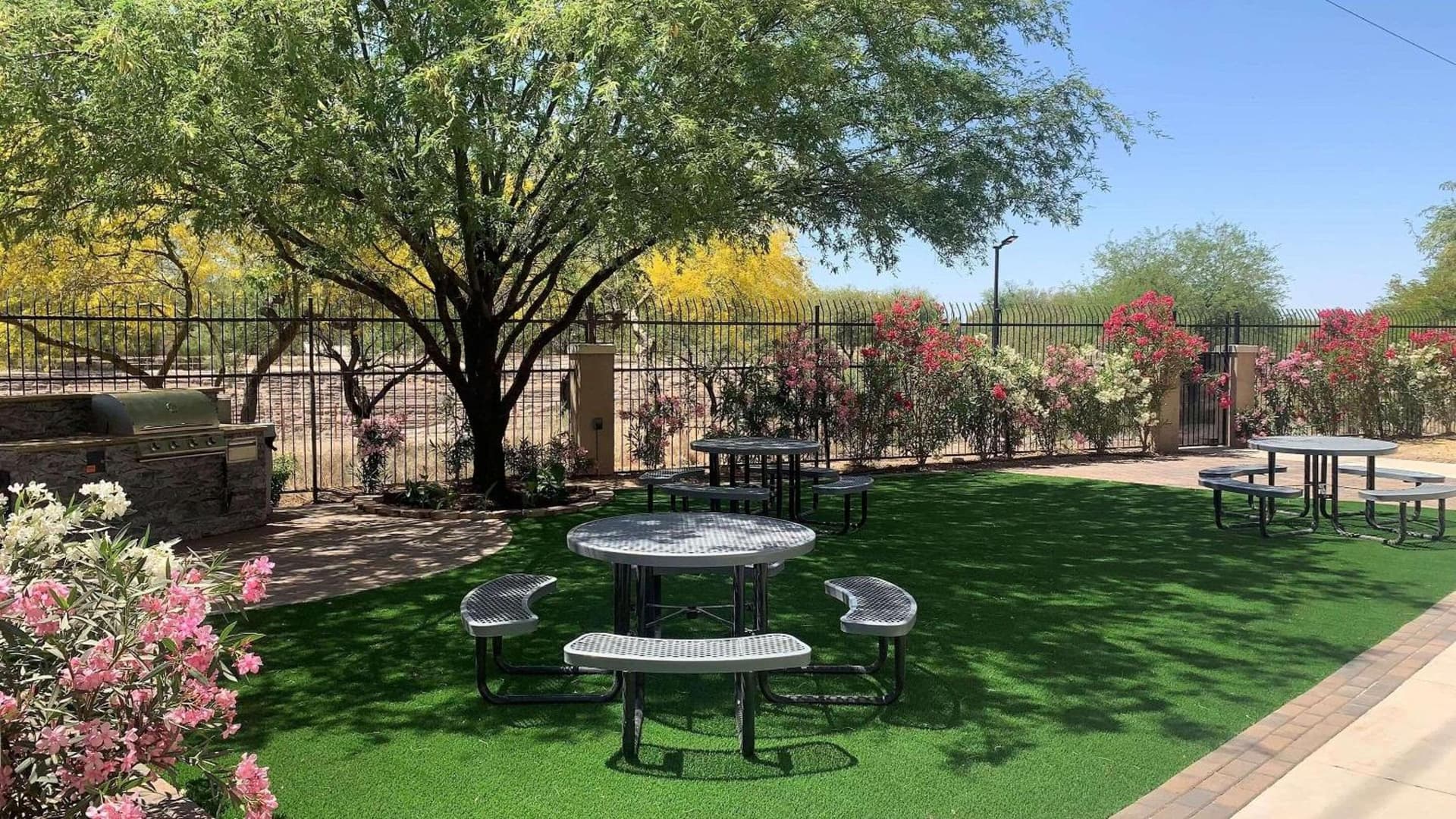 Country Inn & Suites by Radisson, Tucson City Center AZ gallery photo in Tucson, AZ — image 60