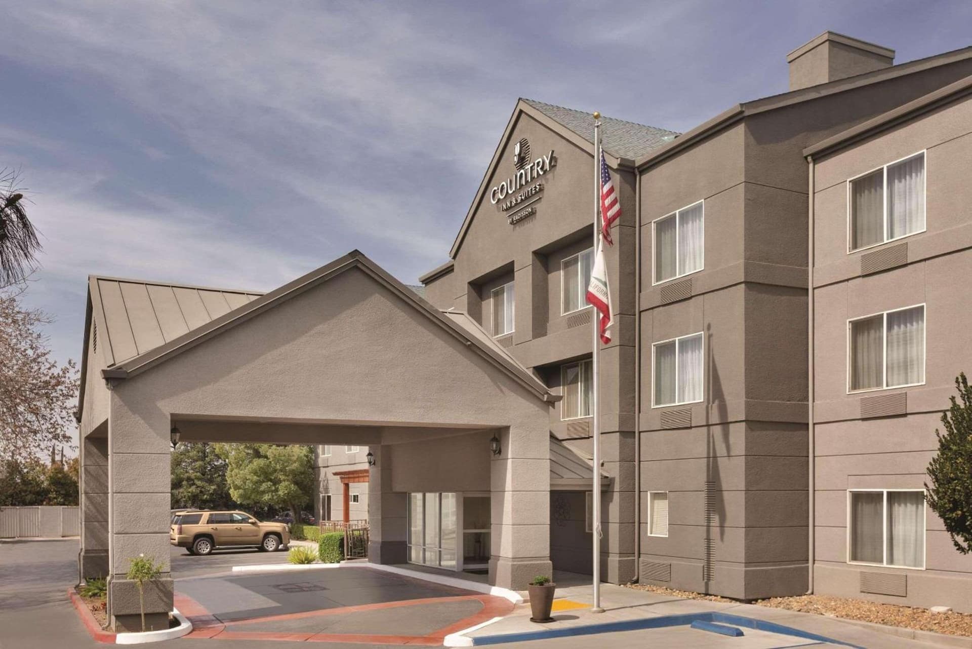 Country Inn & Suites by Radisson, Fresno North, CA interior in Fresno, CA — gallery photo 2